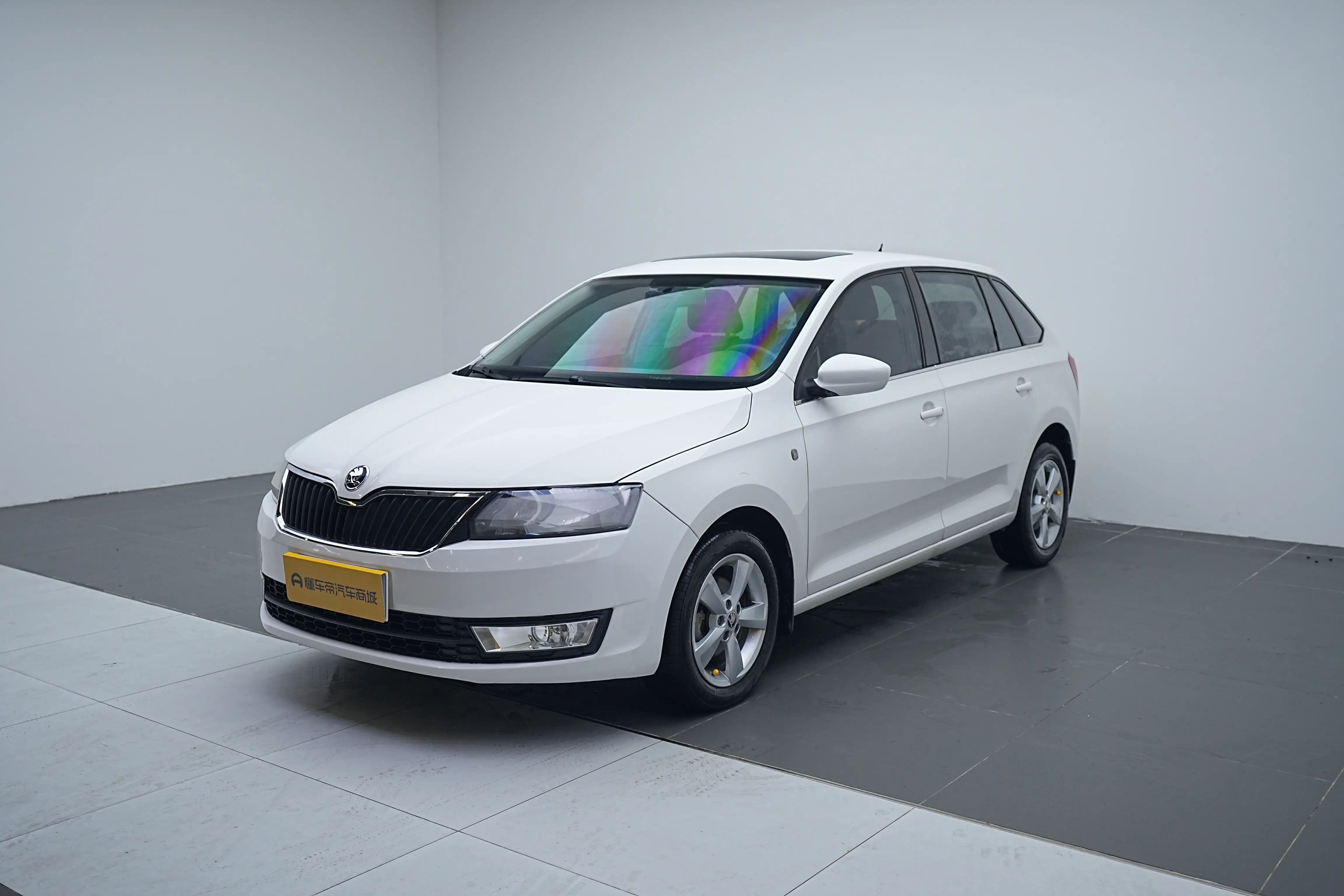 Skoda Xin Dong  из Китая