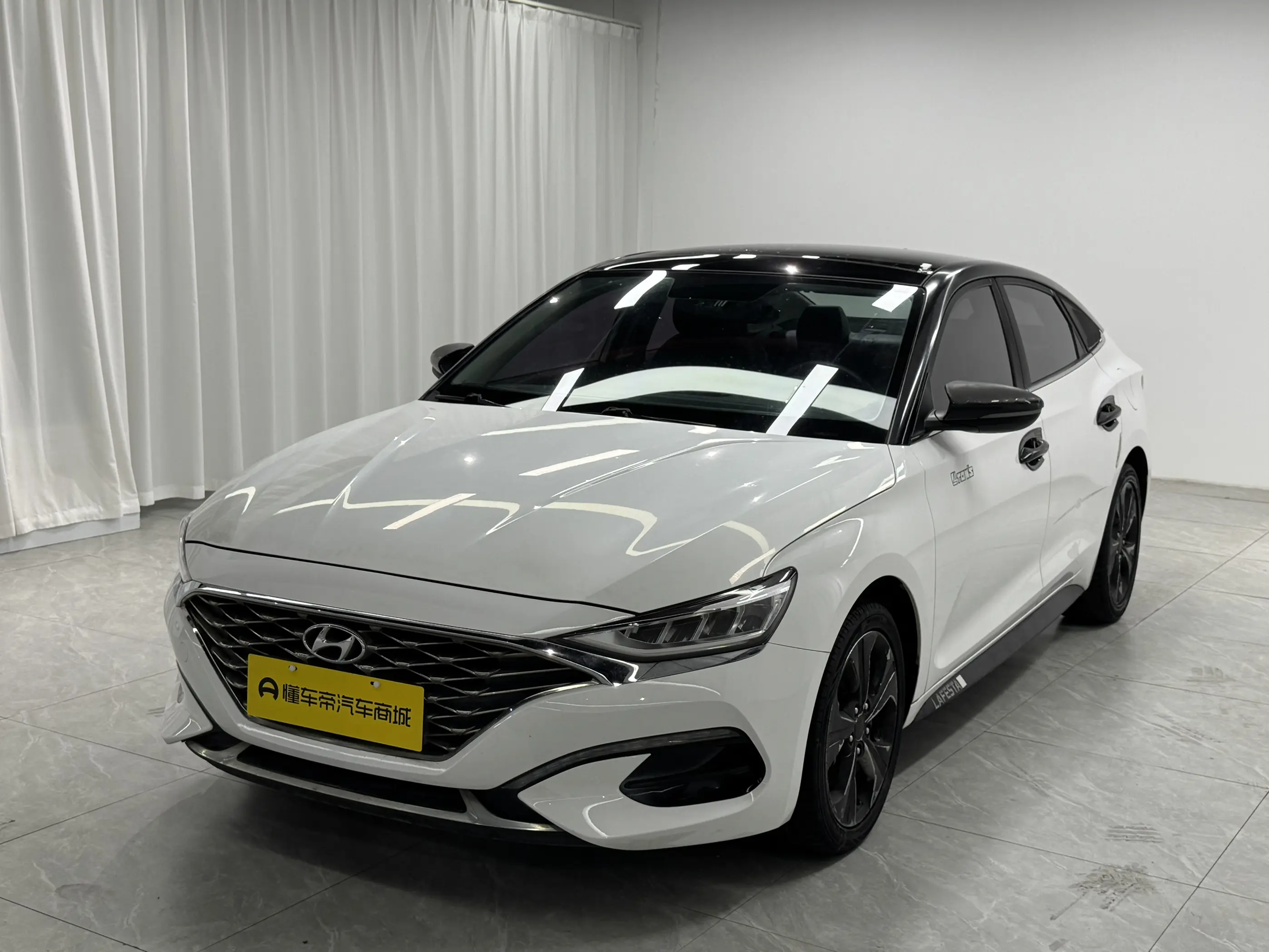 Hyundai Lafesta