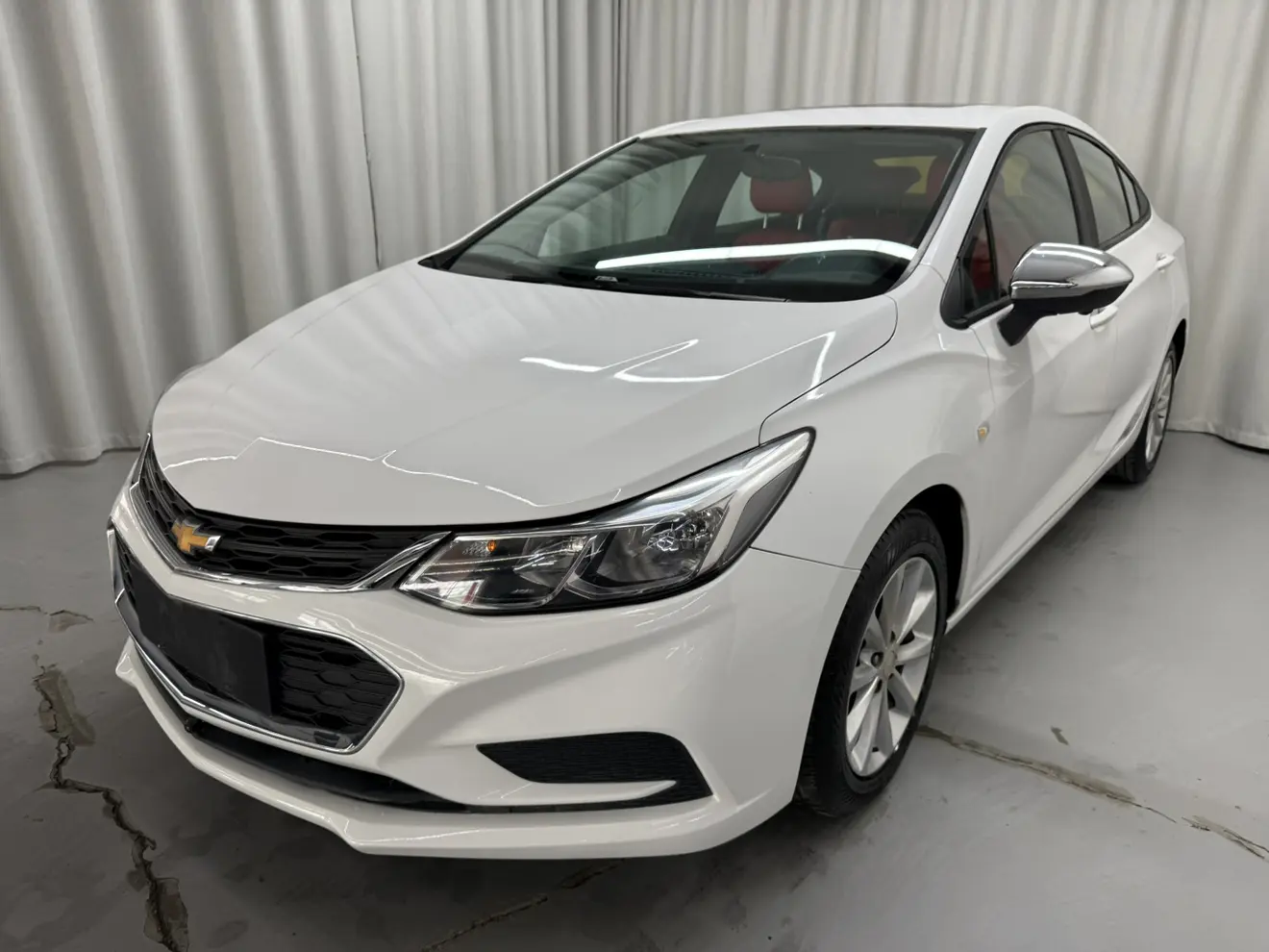 Chevrolet Monza (Cruze)  из Китая