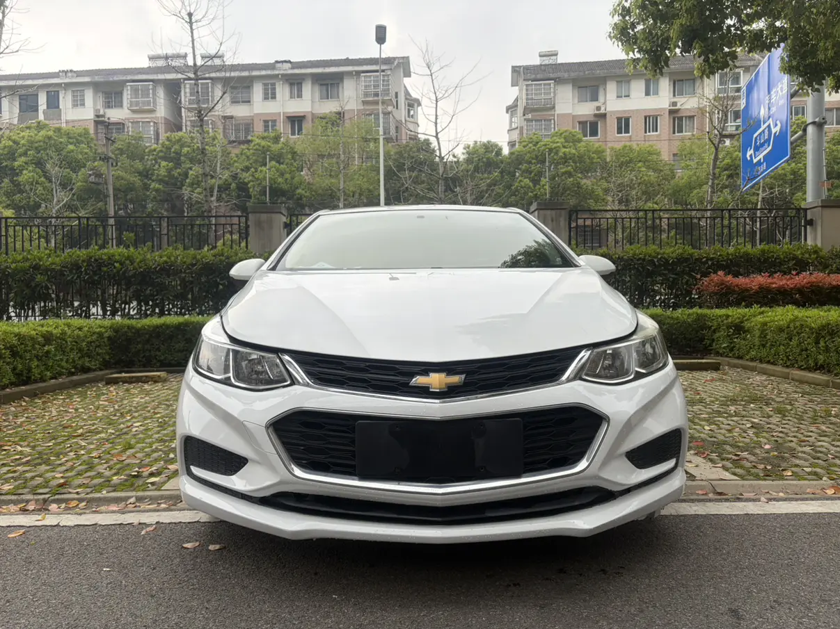 Chevrolet Monza (Cruze)  из Китая