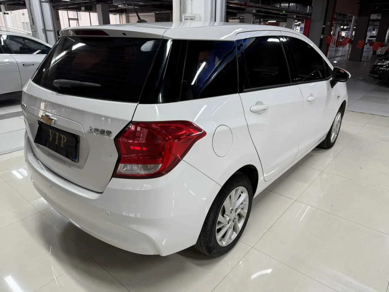 Chevrolet Lova RV  из Китая