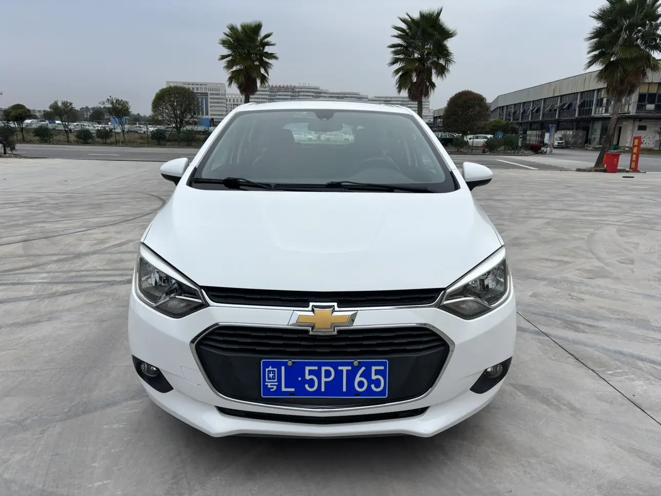 Chevrolet Lova RV  из Китая