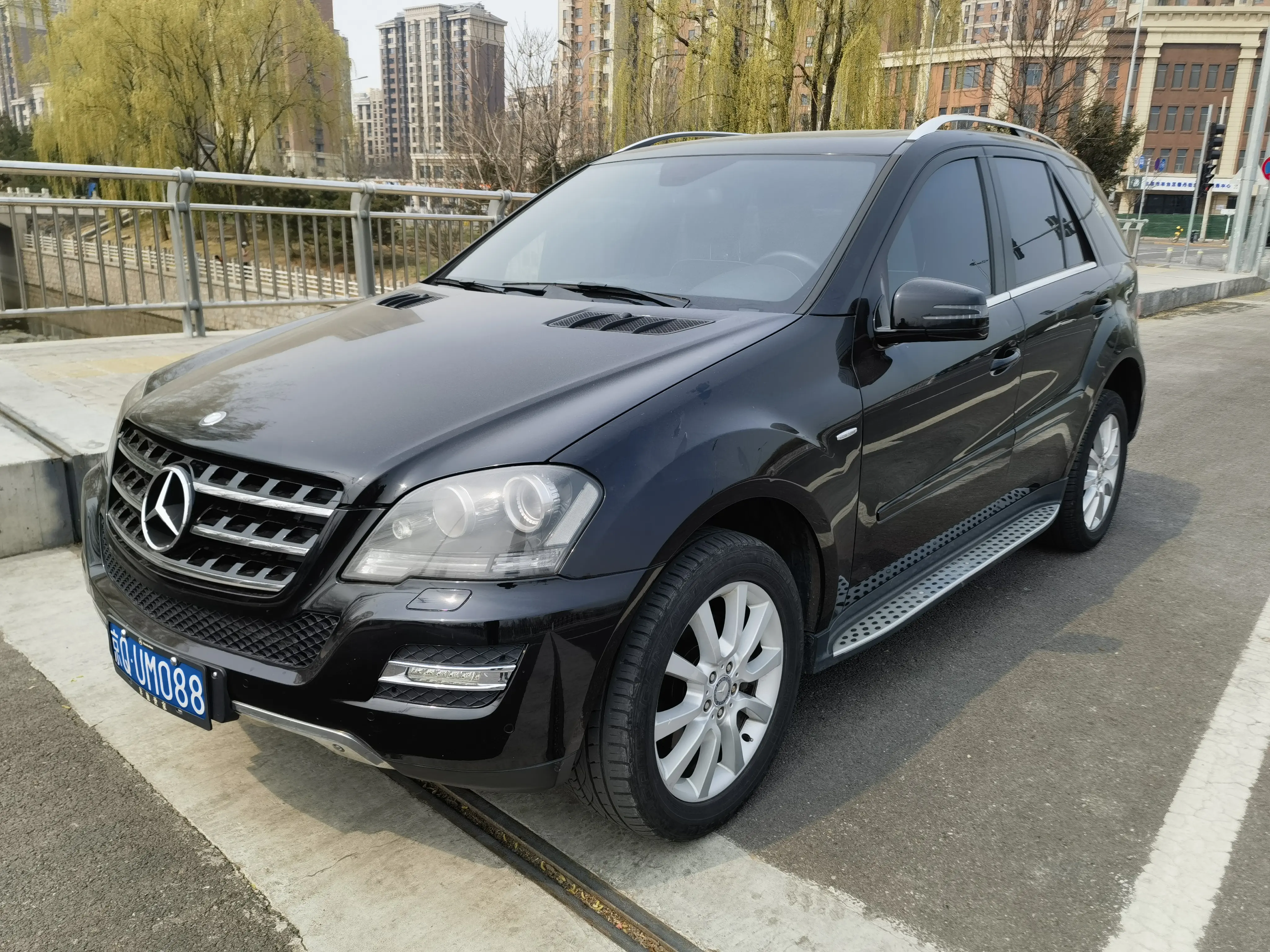 Mercedes-Benz Mercedes Benz M Class