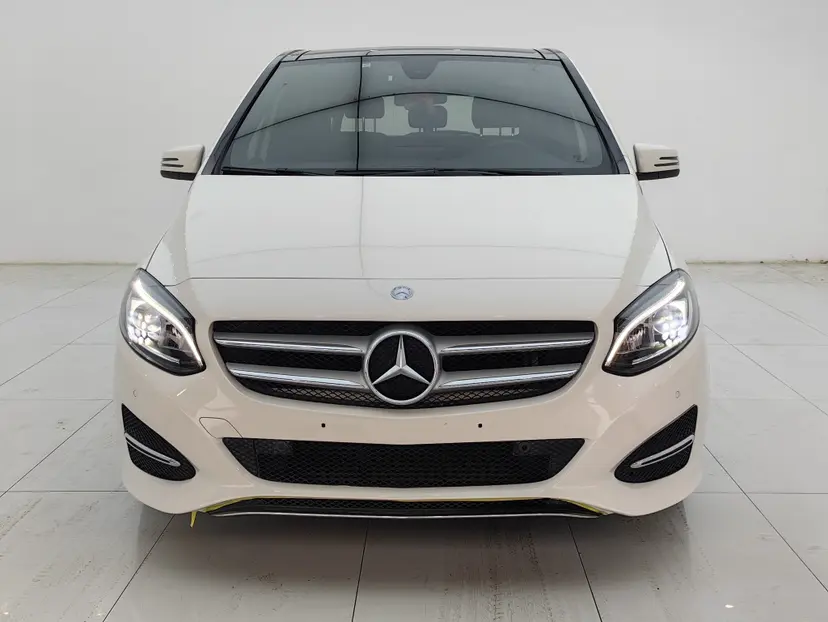 Mercedes-Benz Mercedes Benz B Class  из Китая