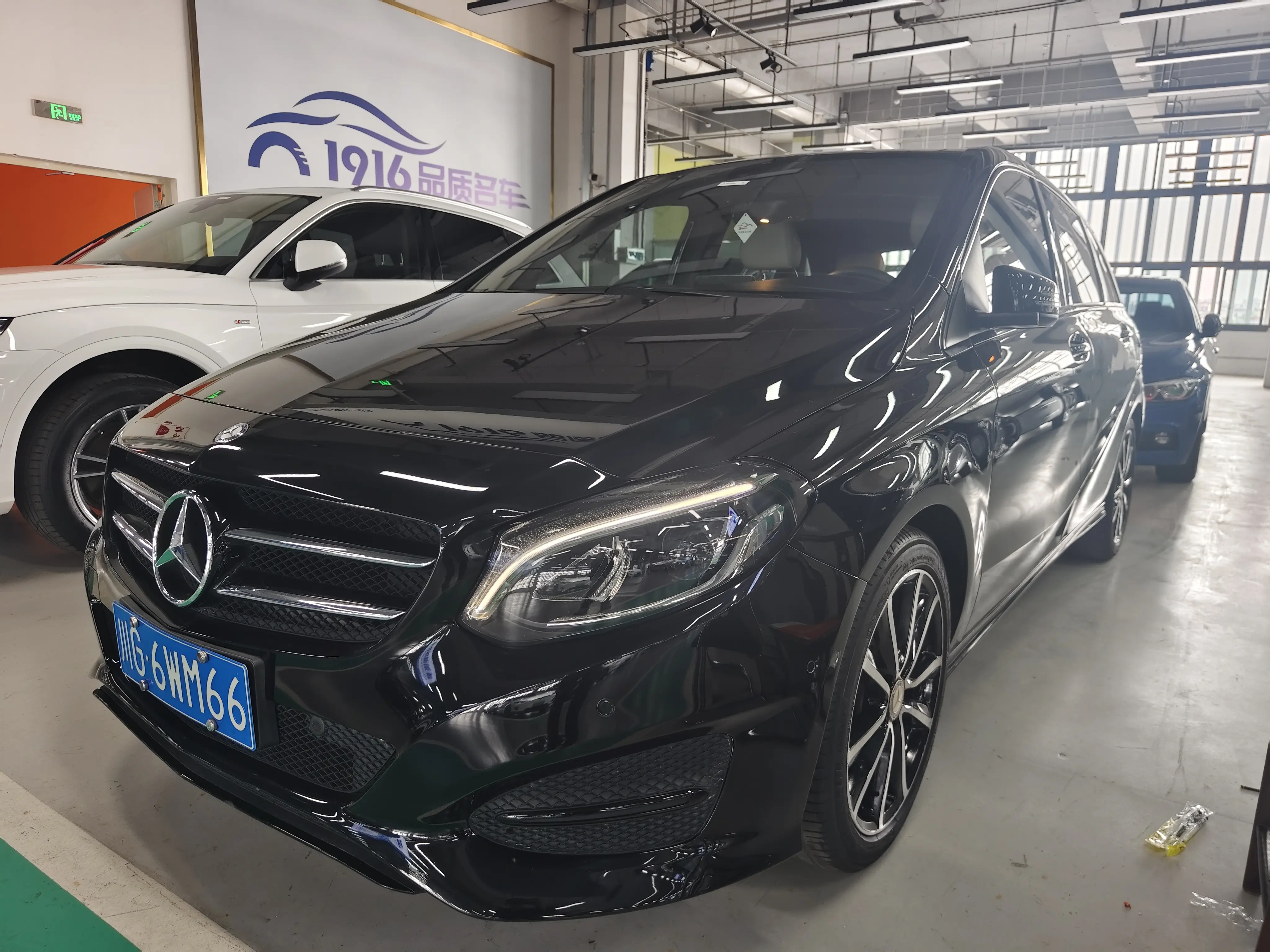 Mercedes-Benz Mercedes Benz B Class  из Китая