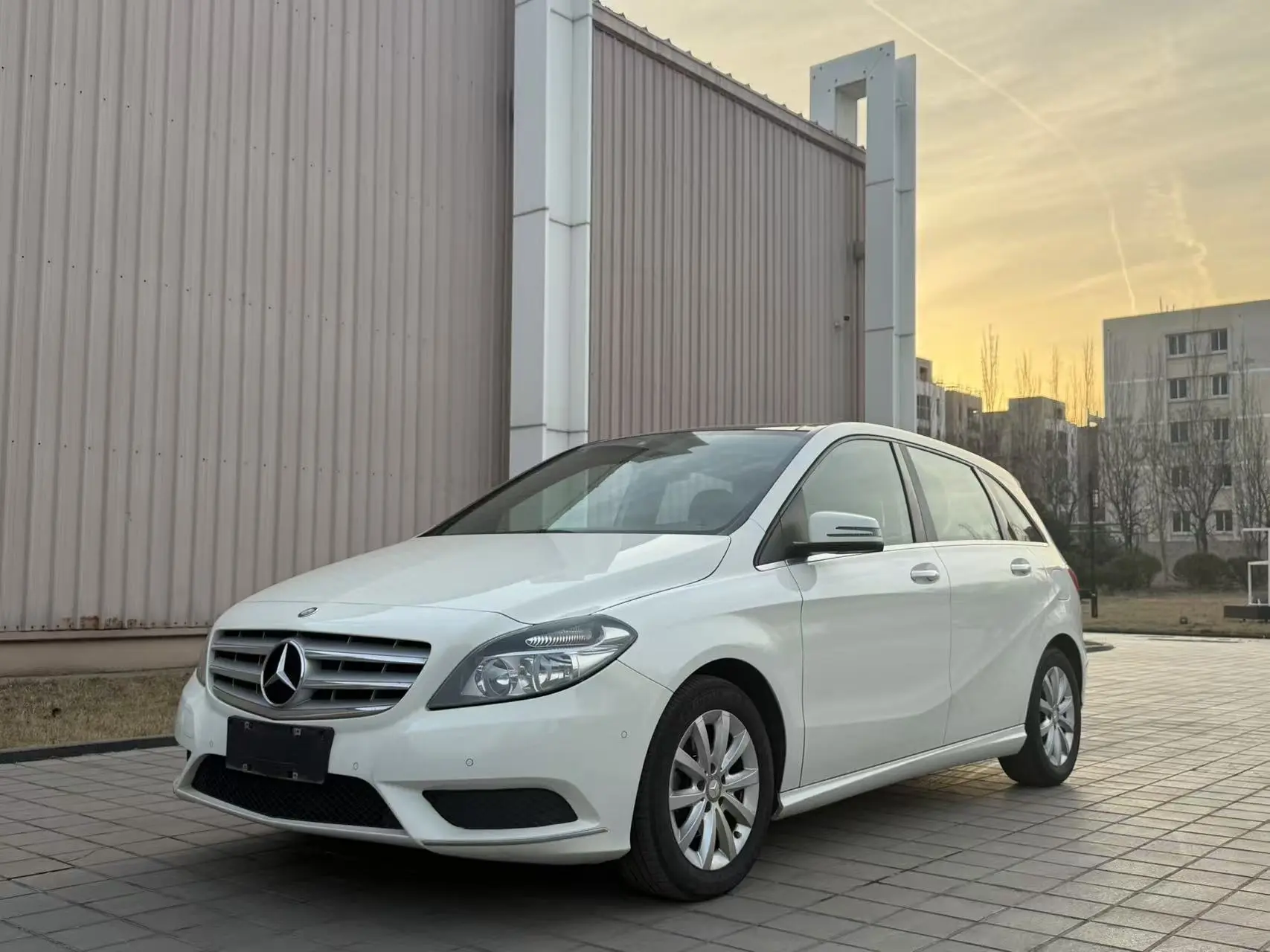 Mercedes-Benz Mercedes Benz B Class  из Китая