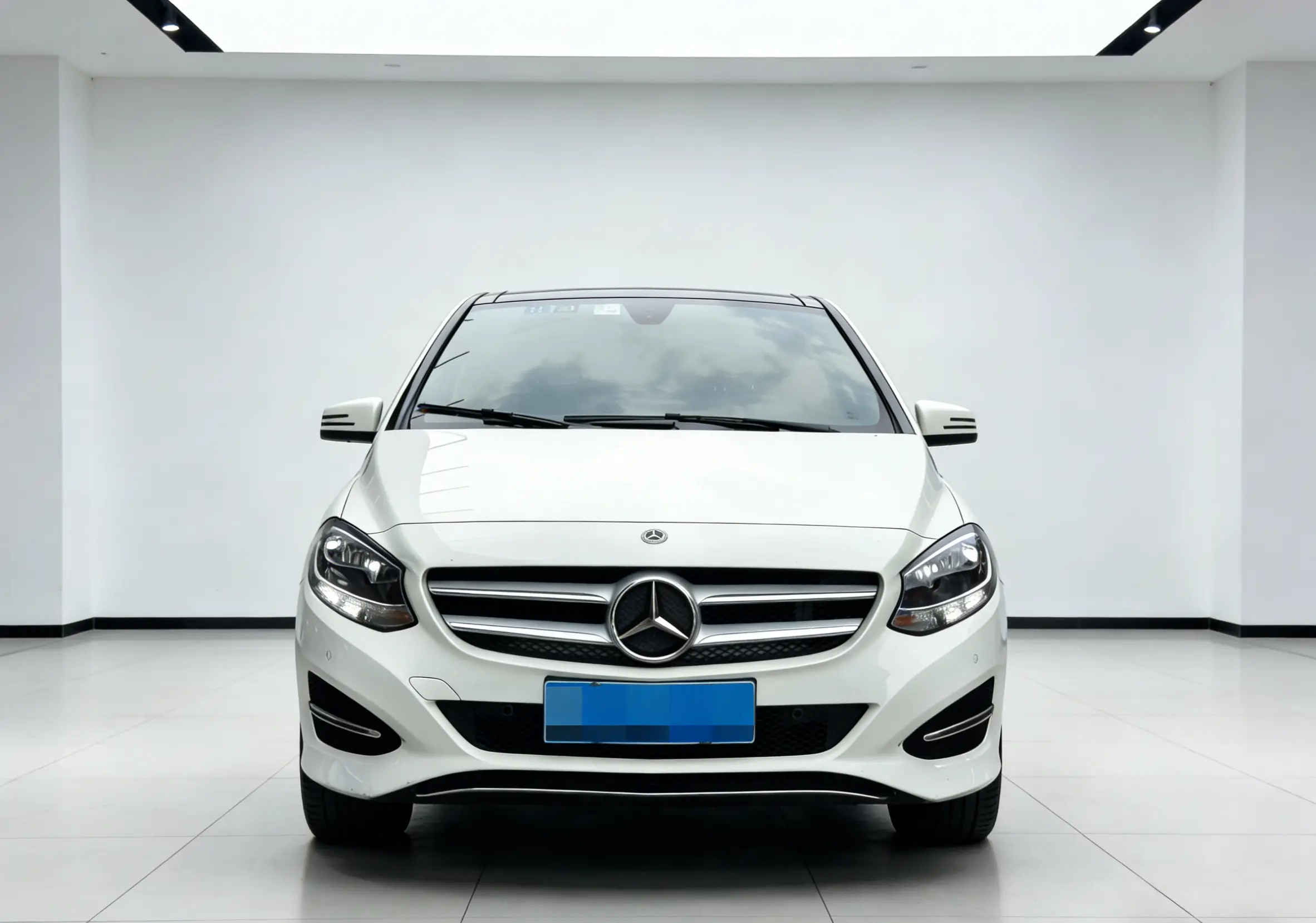 Mercedes-Benz Mercedes Benz B Class  из Китая