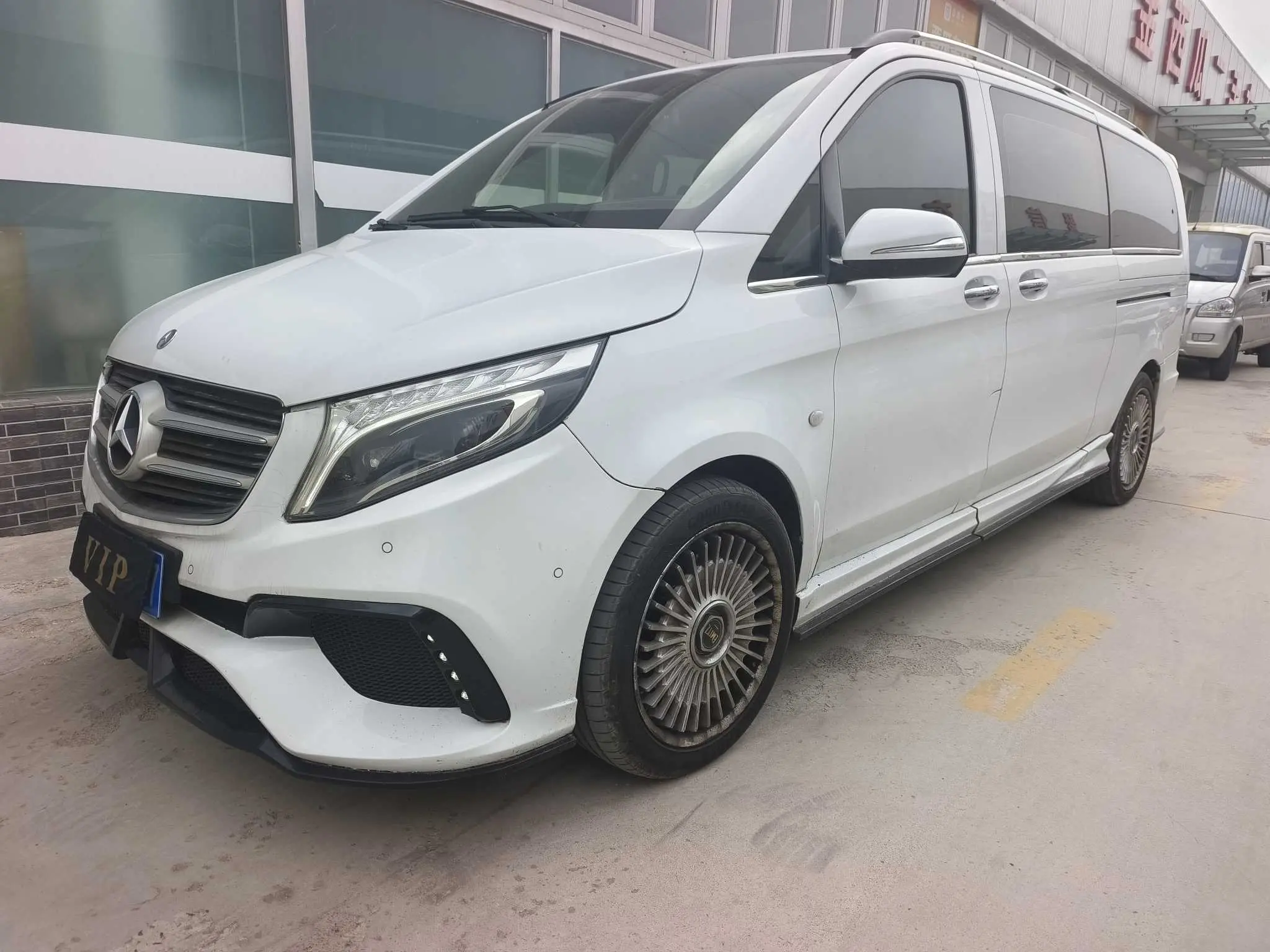 Mercedes-Benz Vito