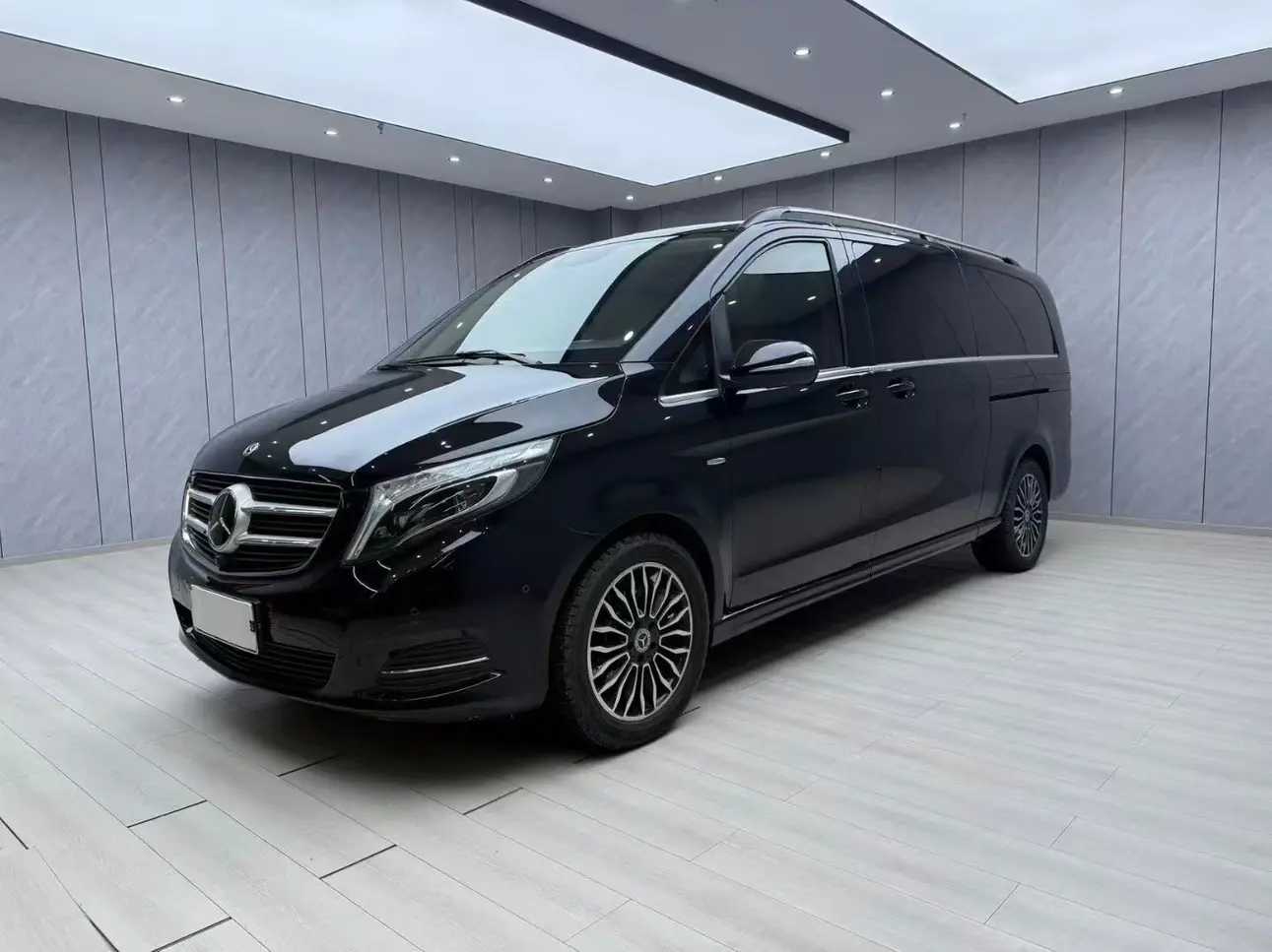 Mercedes-Benz Mercedes Benz V Class
