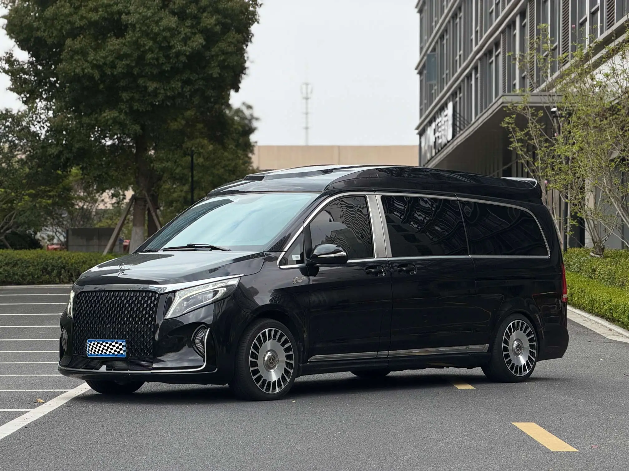 Mercedes-Benz Mercedes Benz V Class