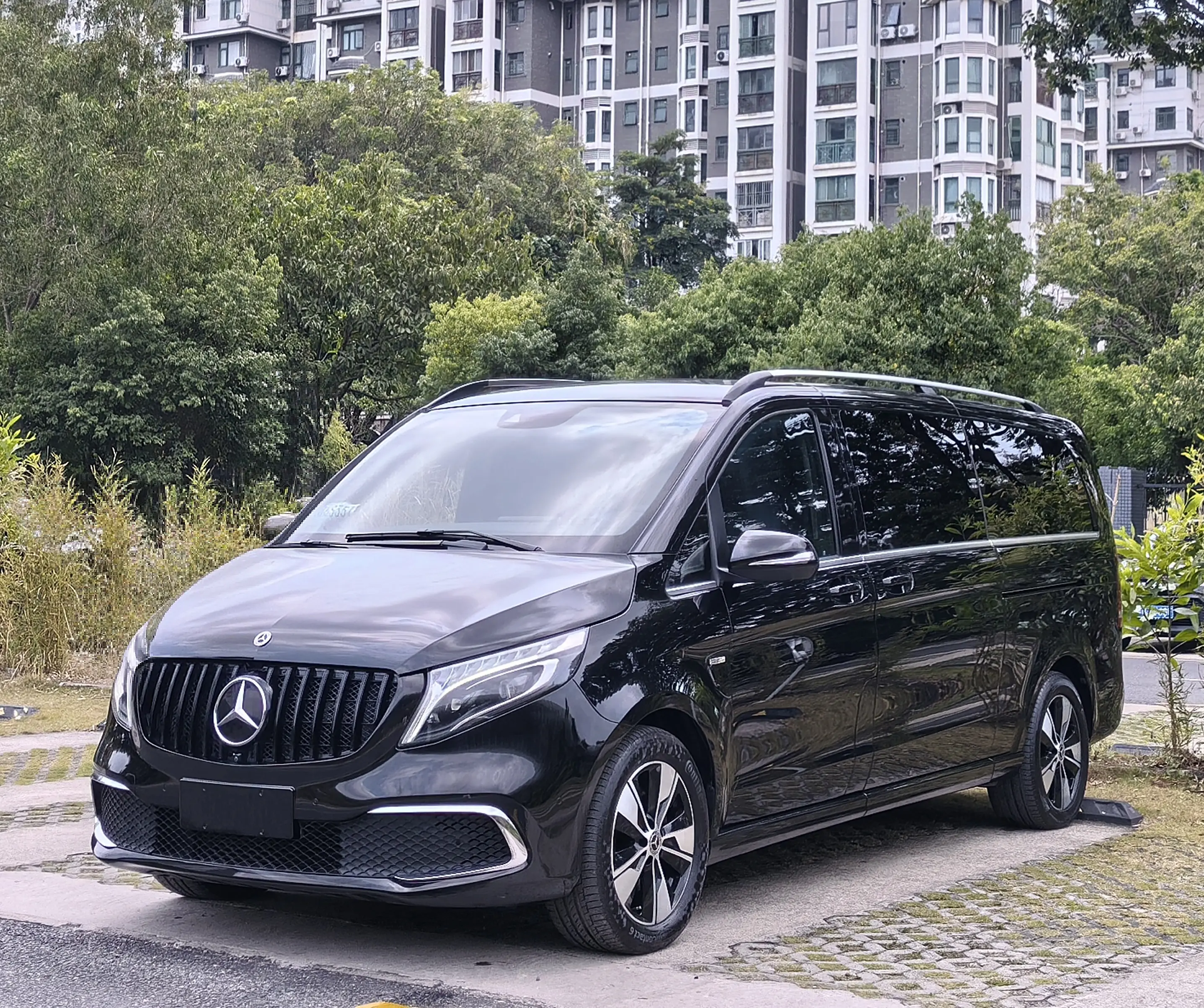 Mercedes-Benz Mercedes Benz V Class