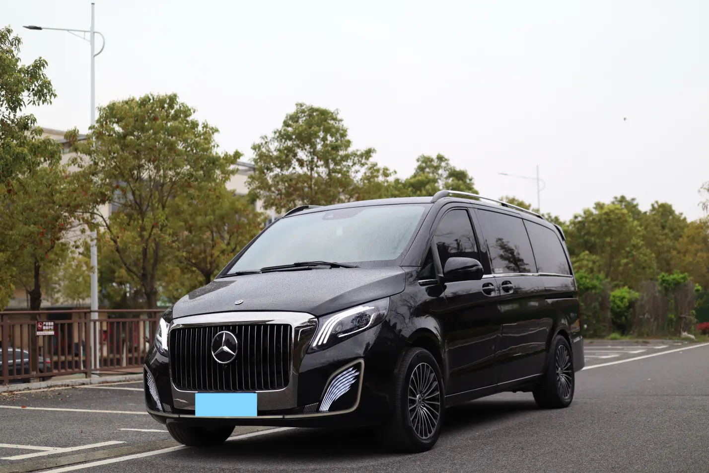 Mercedes-Benz Mercedes Benz V Class