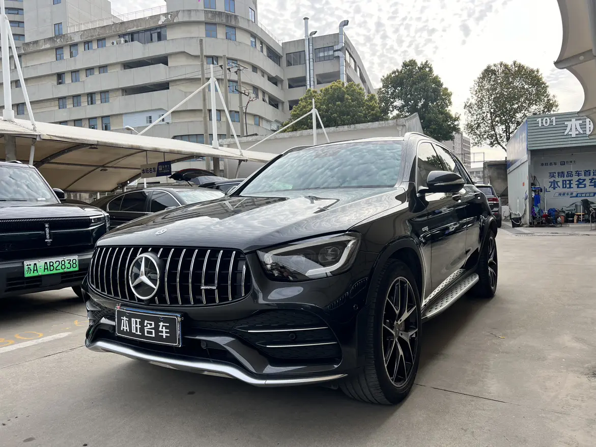Mercedes-Benz GLC AMG
