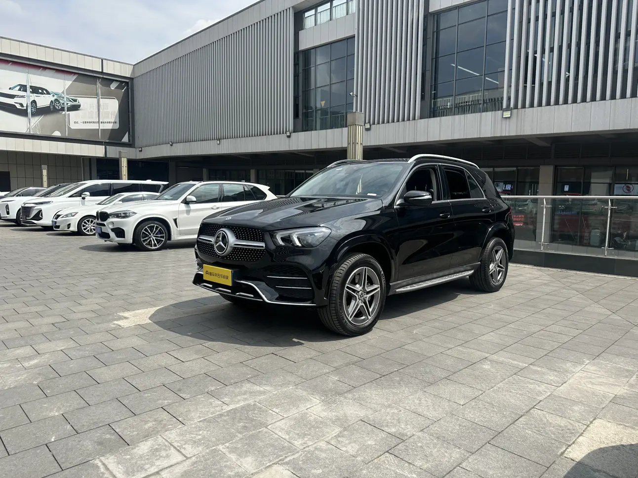 Mercedes-Benz GLE (Imported)