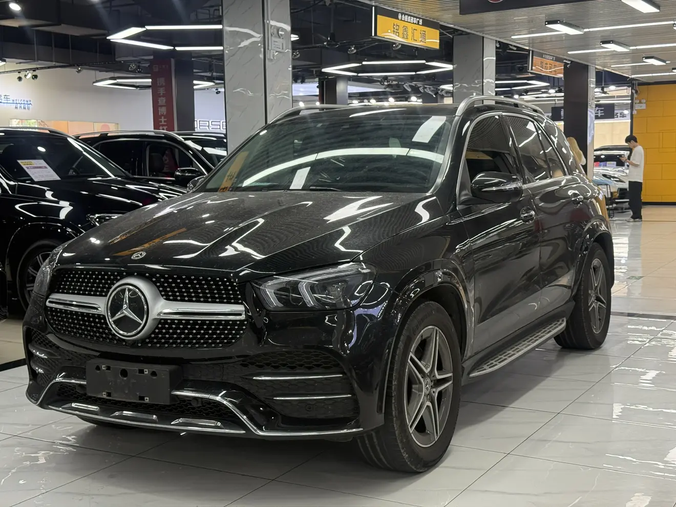 Mercedes-Benz GLE (Imported)