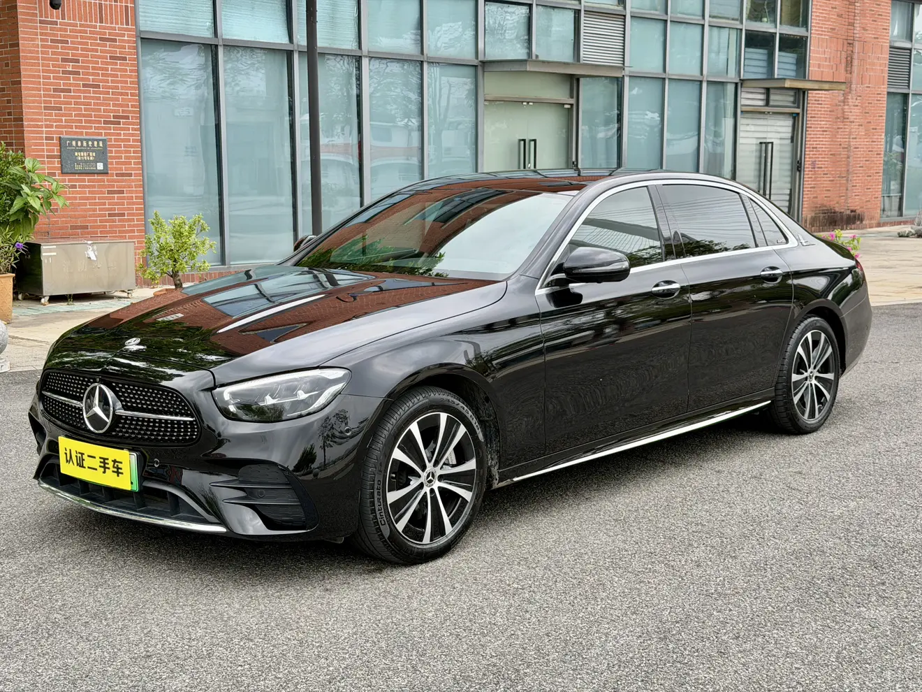 Mercedes-Benz E-Class PHEV