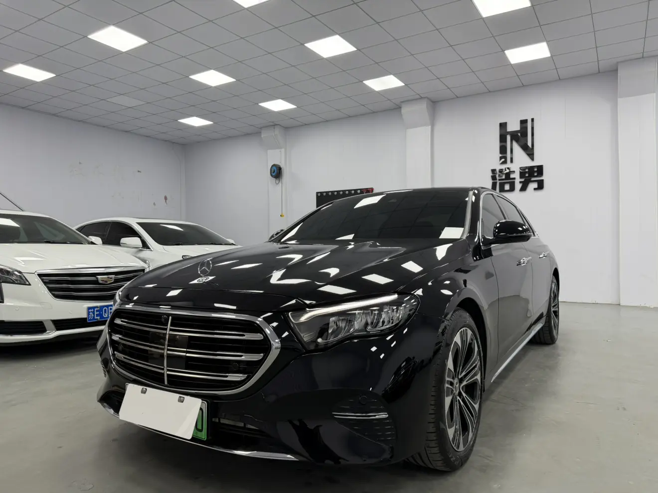Mercedes-Benz E-Class PHEV
