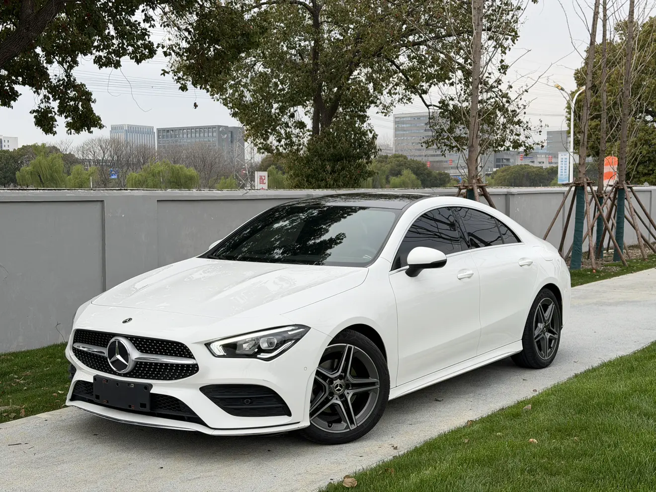 Mercedes-Benz CLA (Imported)