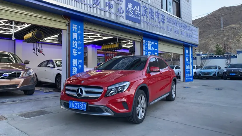 Mercedes-Benz GLA