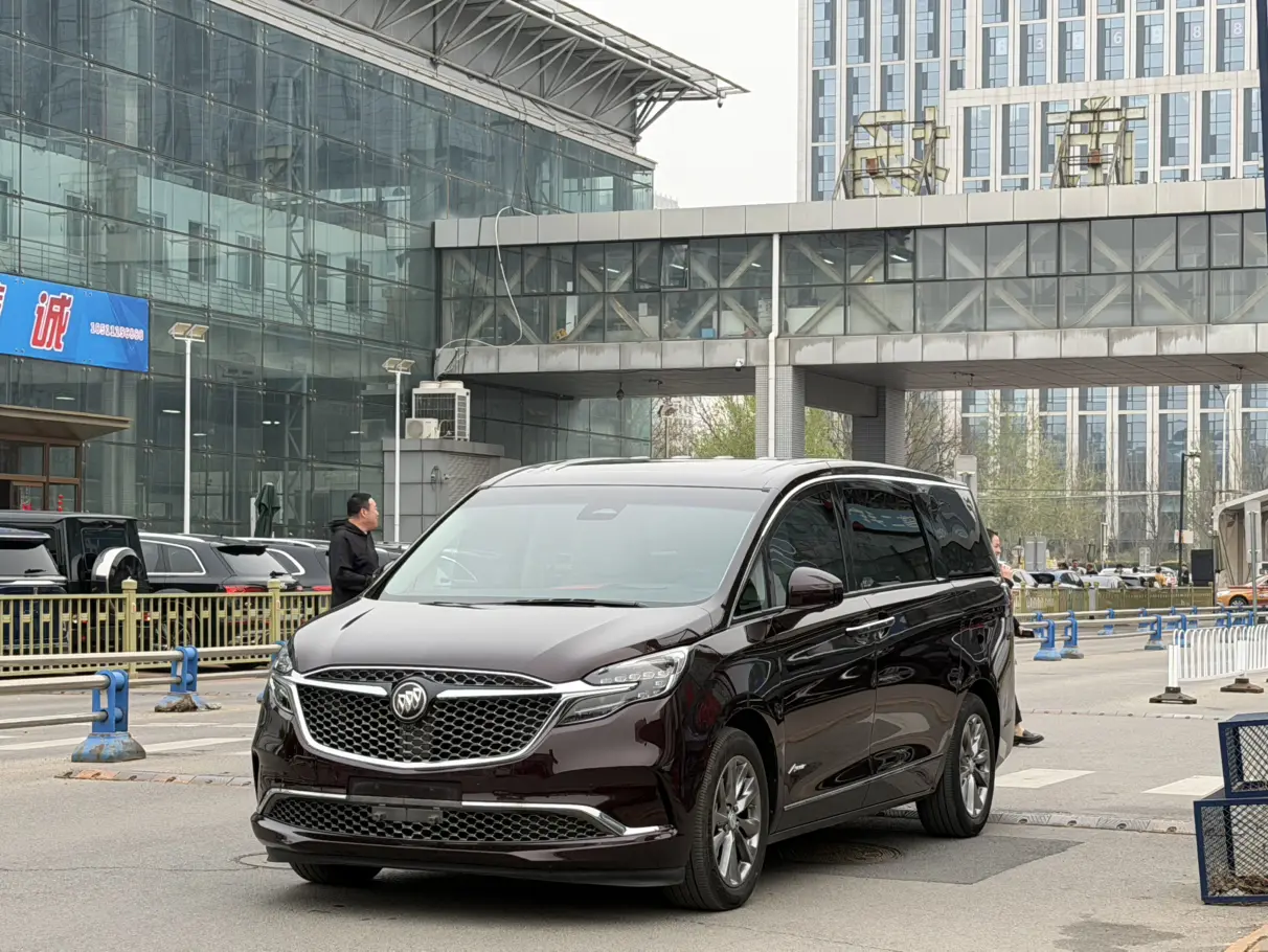 Buick GL8