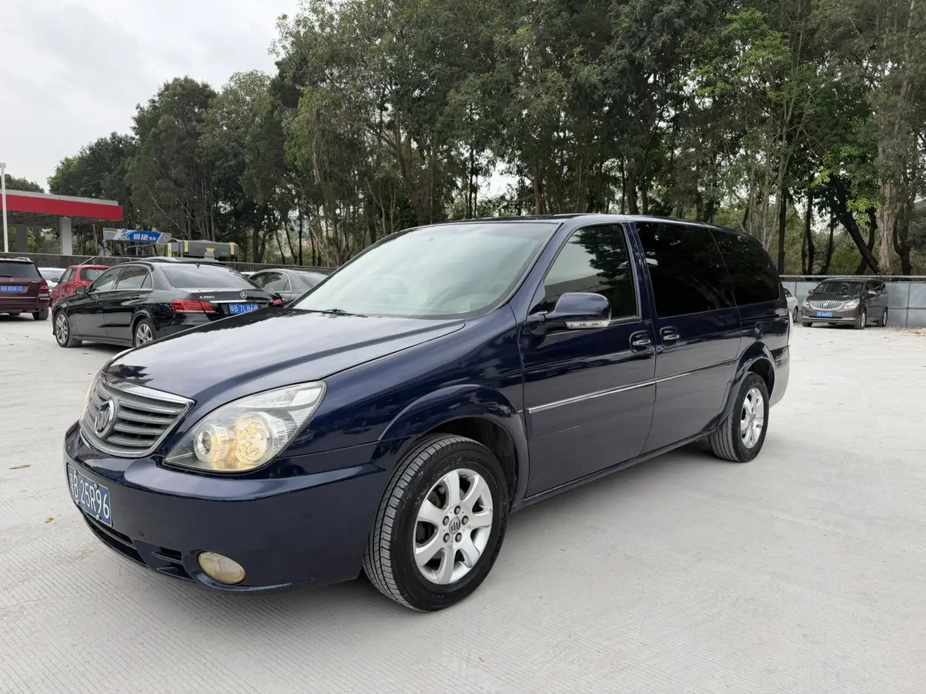 Buick GL8