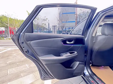 catalog-car-25