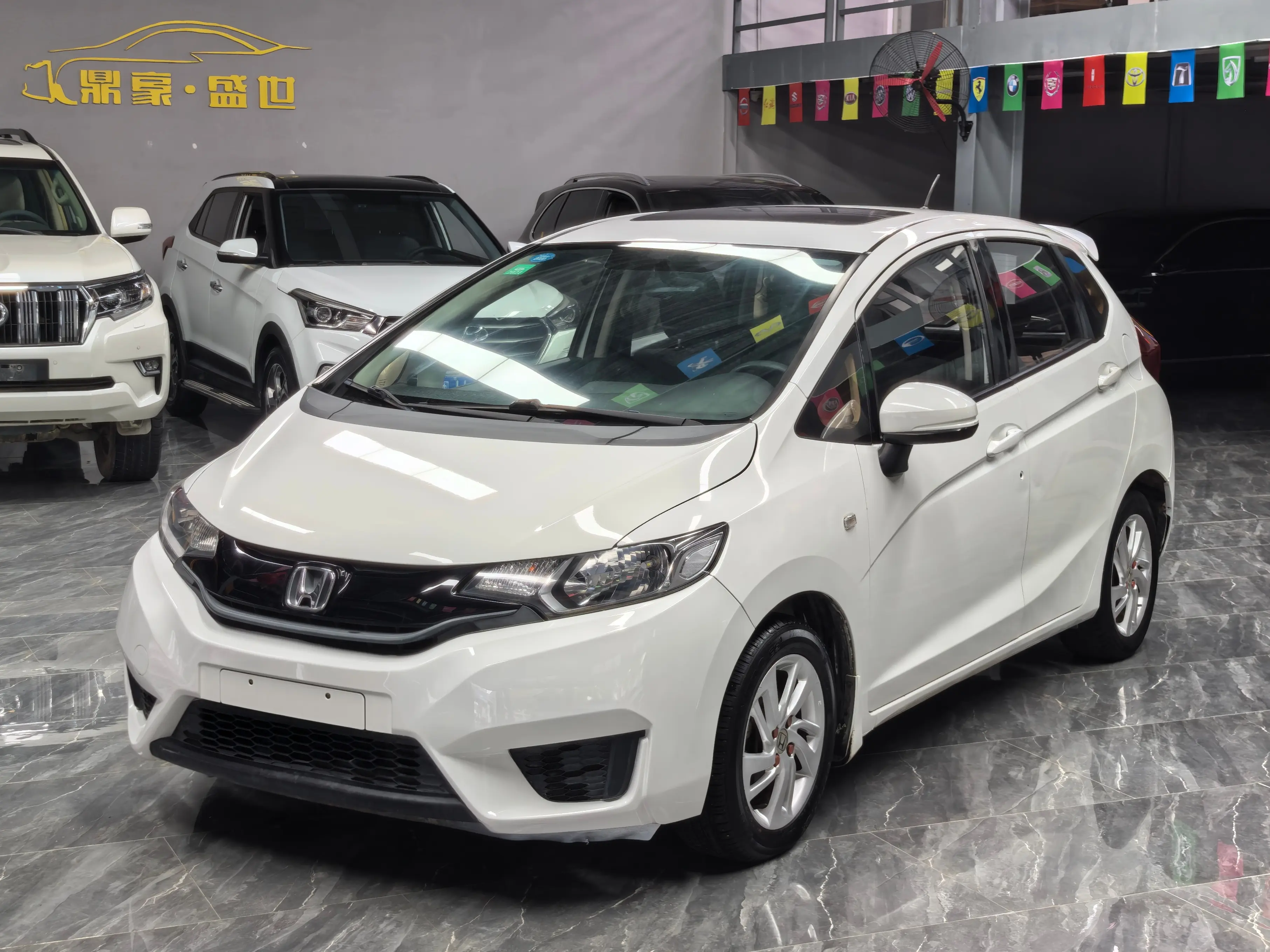 Honda Fit  из Китая