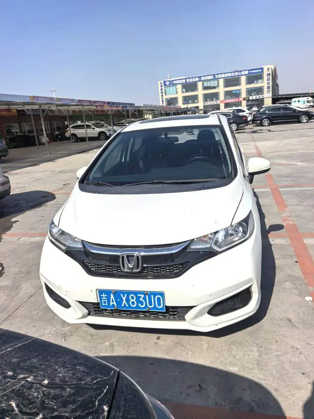 Honda Fit  из Китая