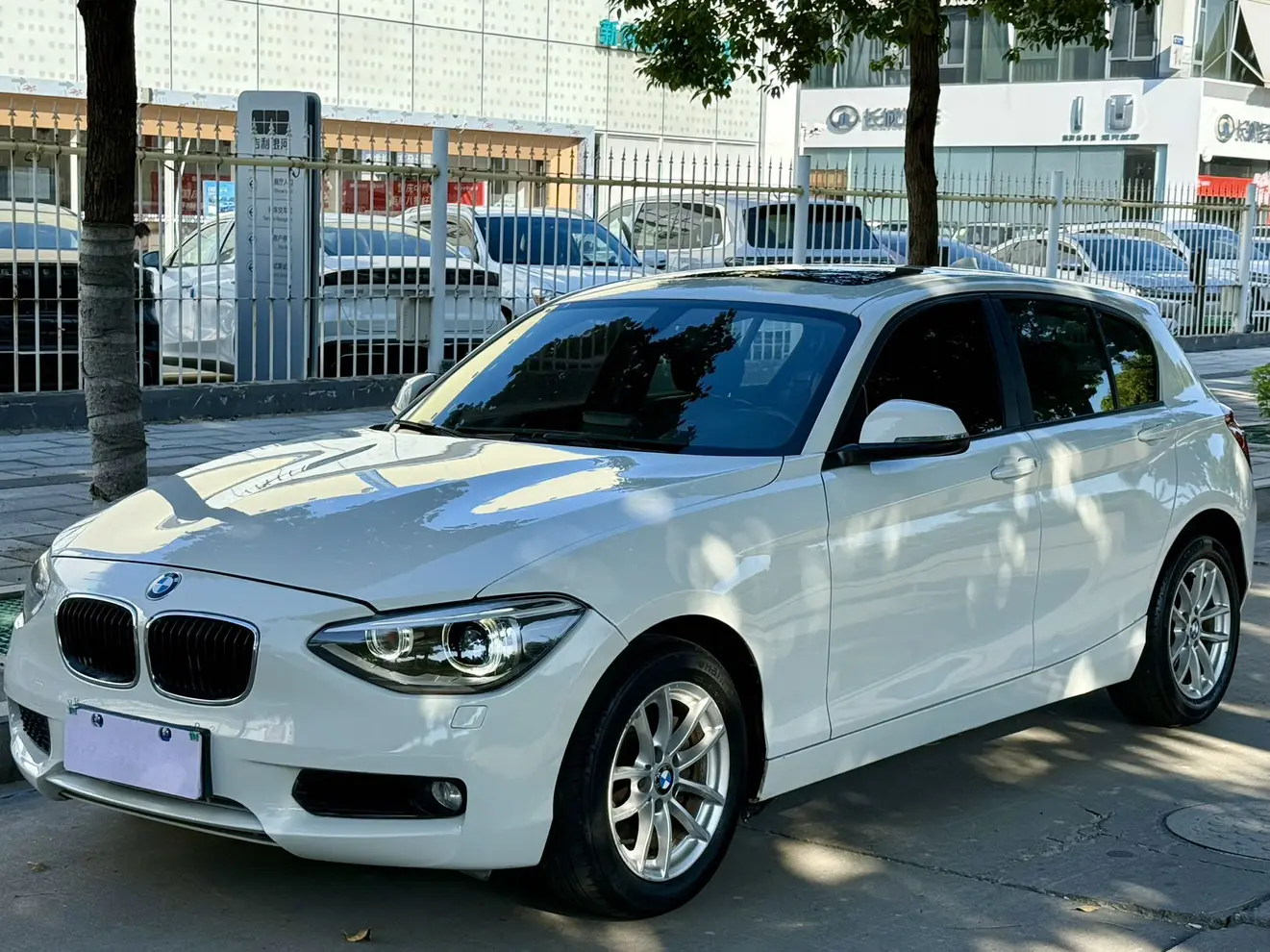 BMW 1 Series  из Китая
