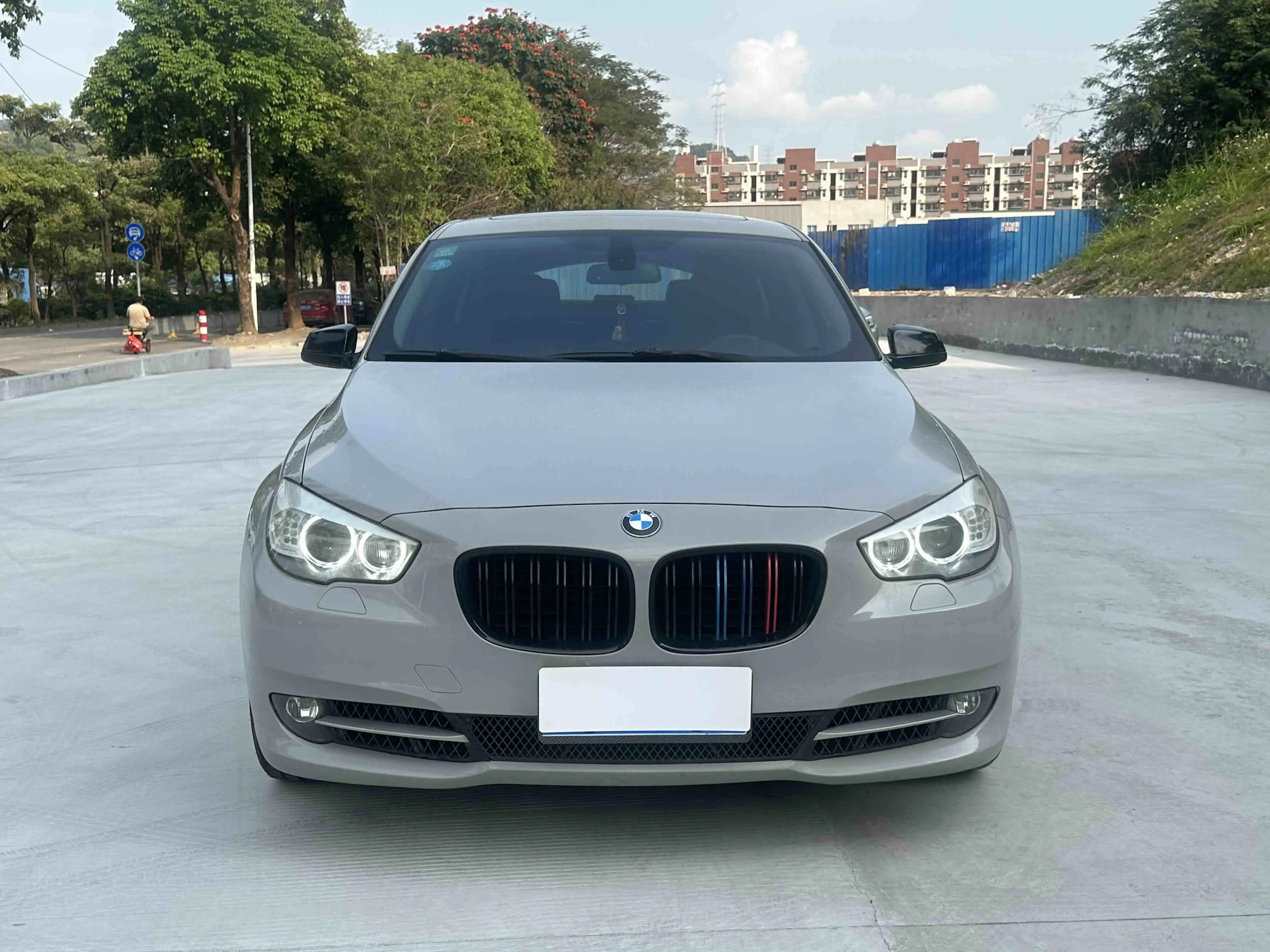BMW 5 Series GT  из Китая