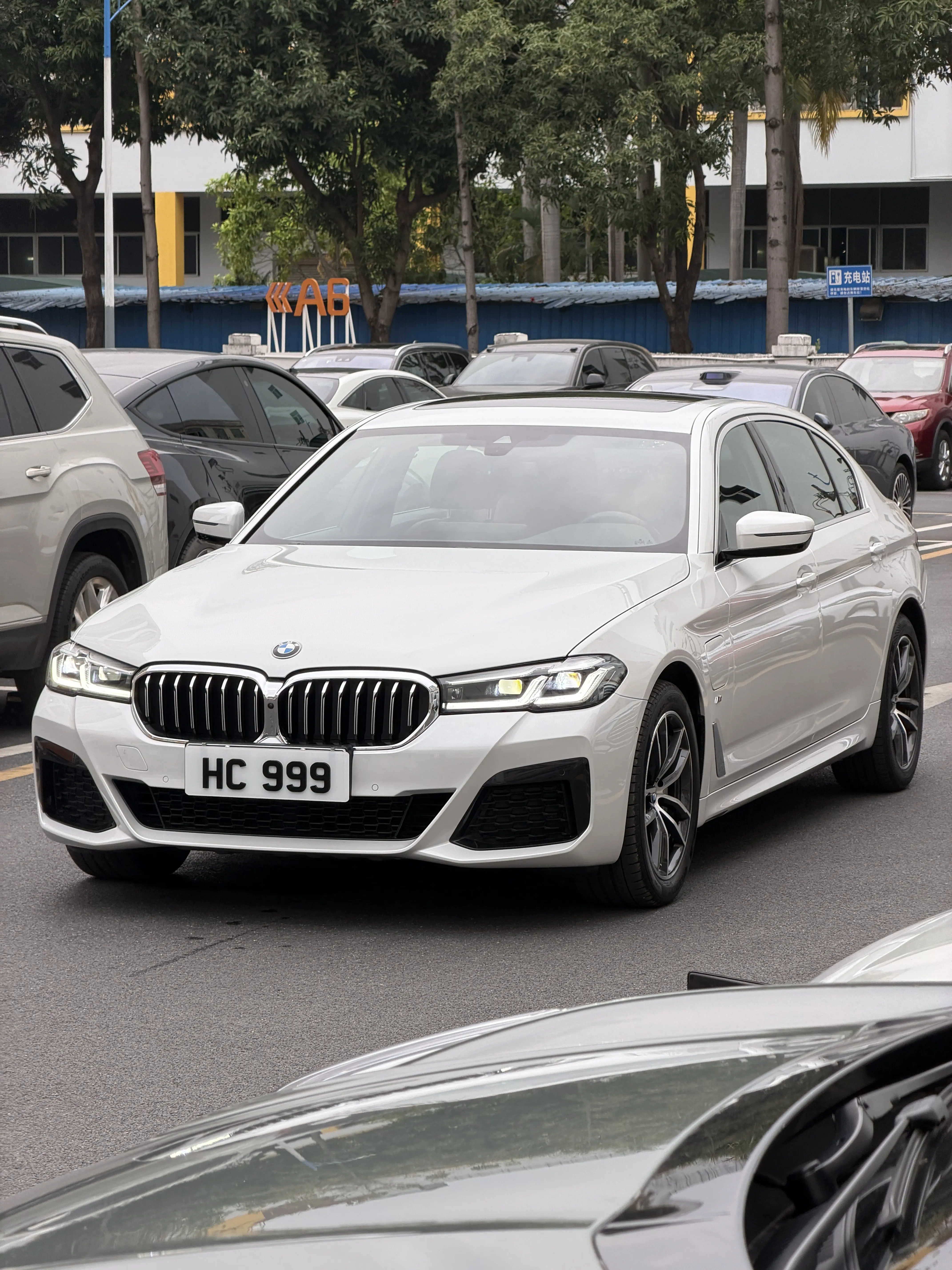 BMW 5 Series PHEV