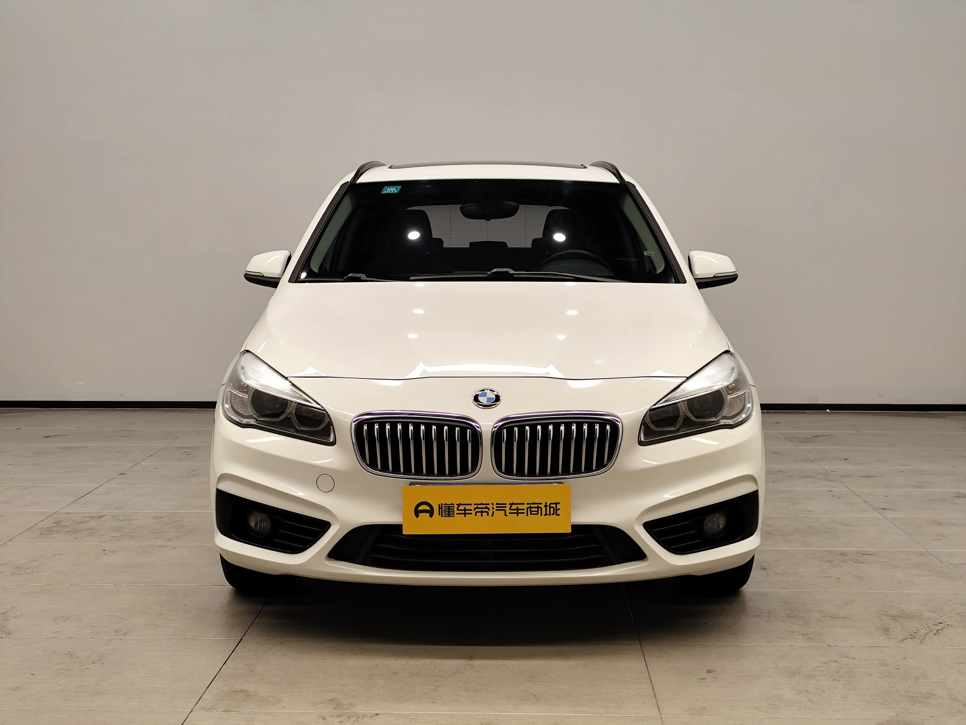 BMW 2 Series Active Tourer  из Китая