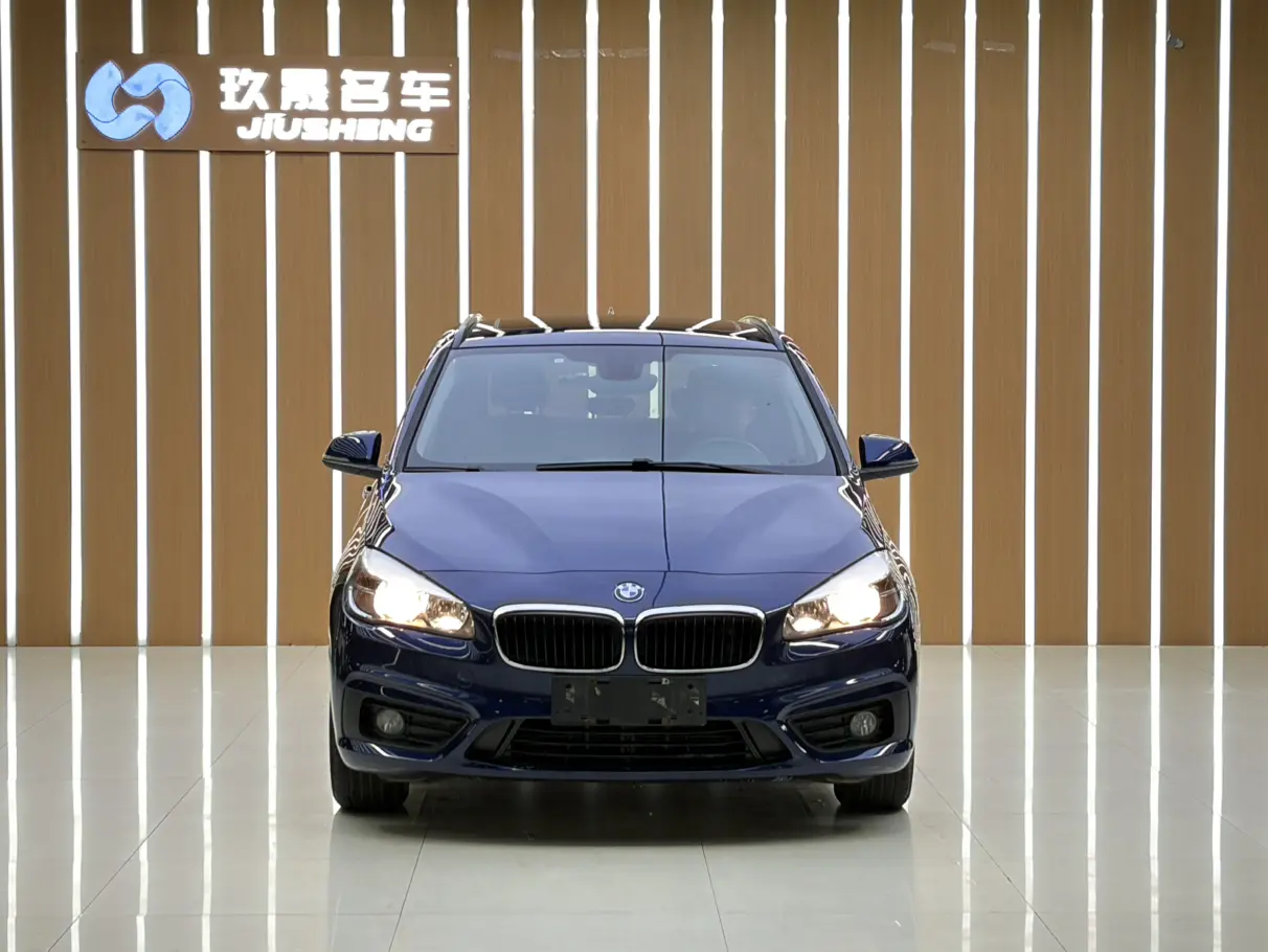 BMW 2 Series Active Tourer  из Китая