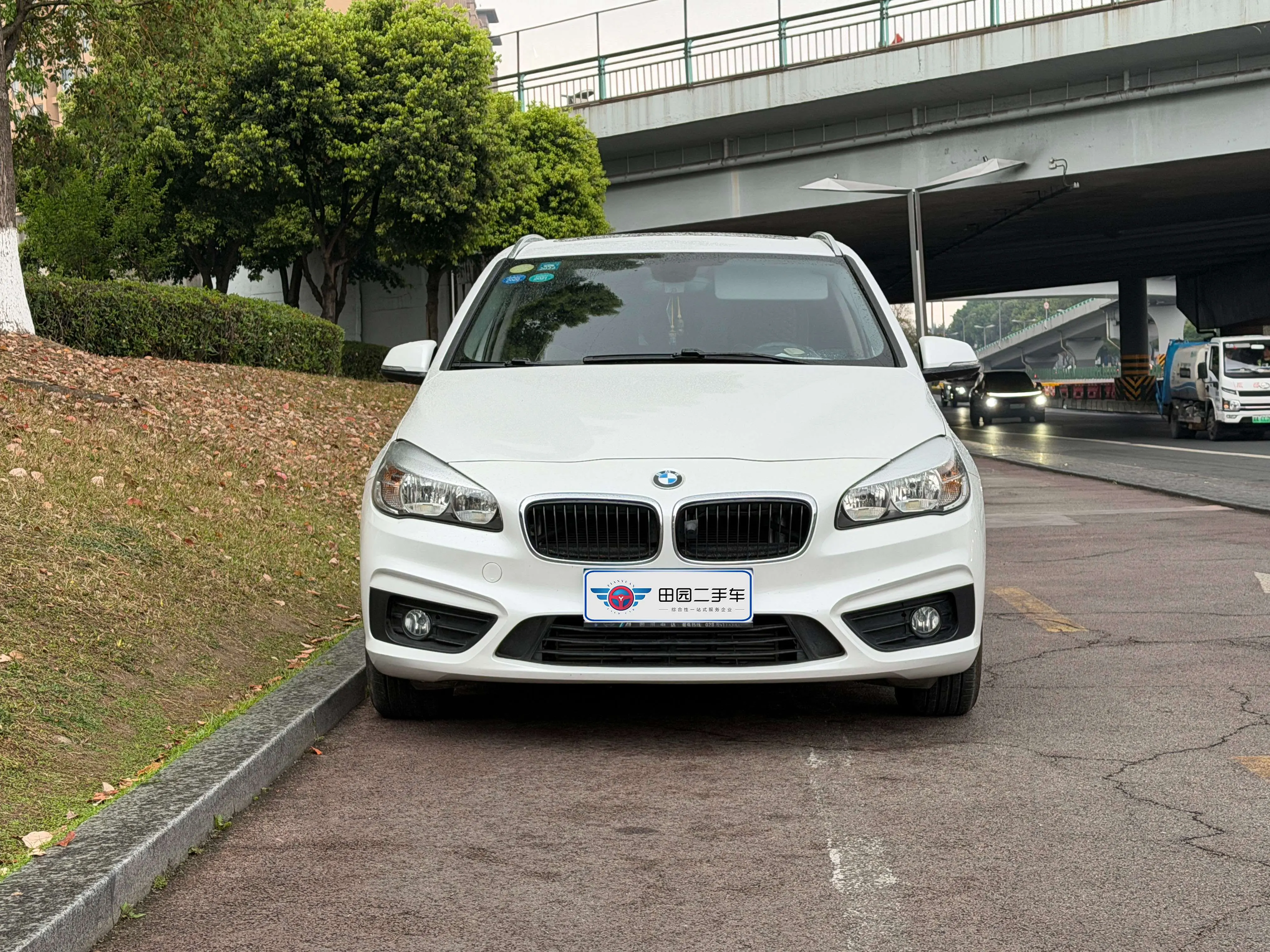 BMW 2 Series Active Tourer  из Китая