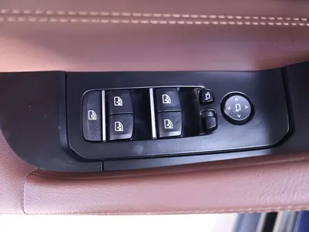 catalog-car-26