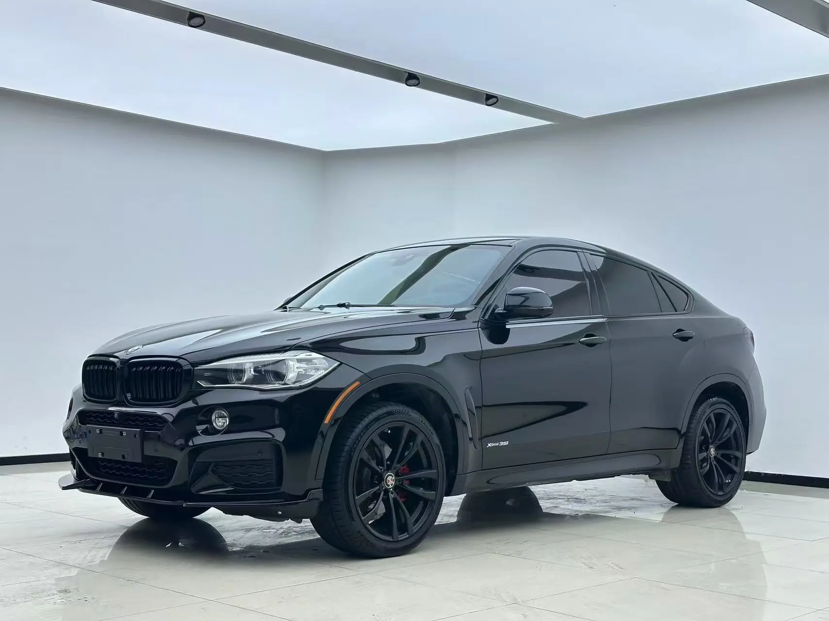 BMW X6  из Китая