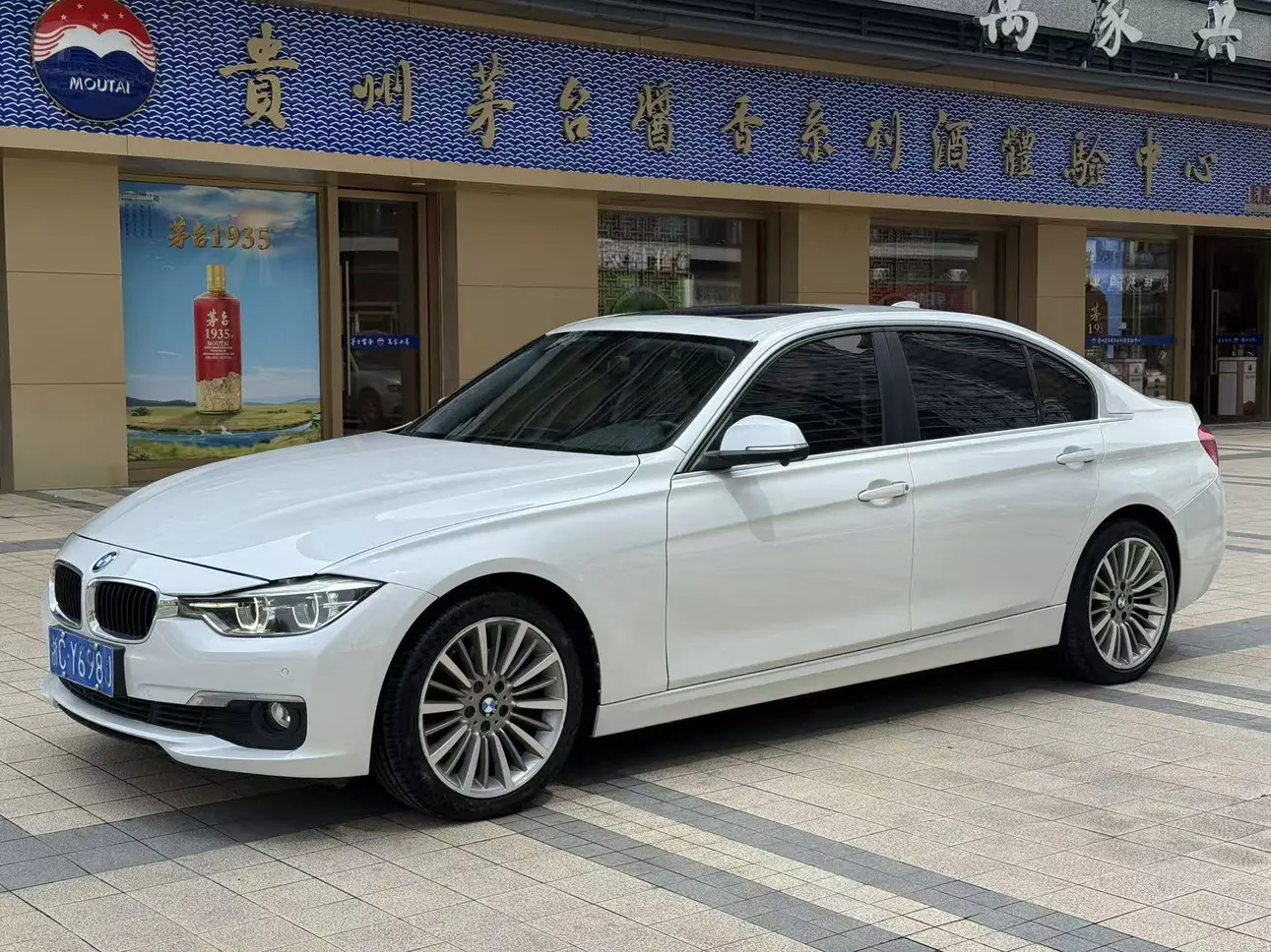 BMW 3 Series  из Китая