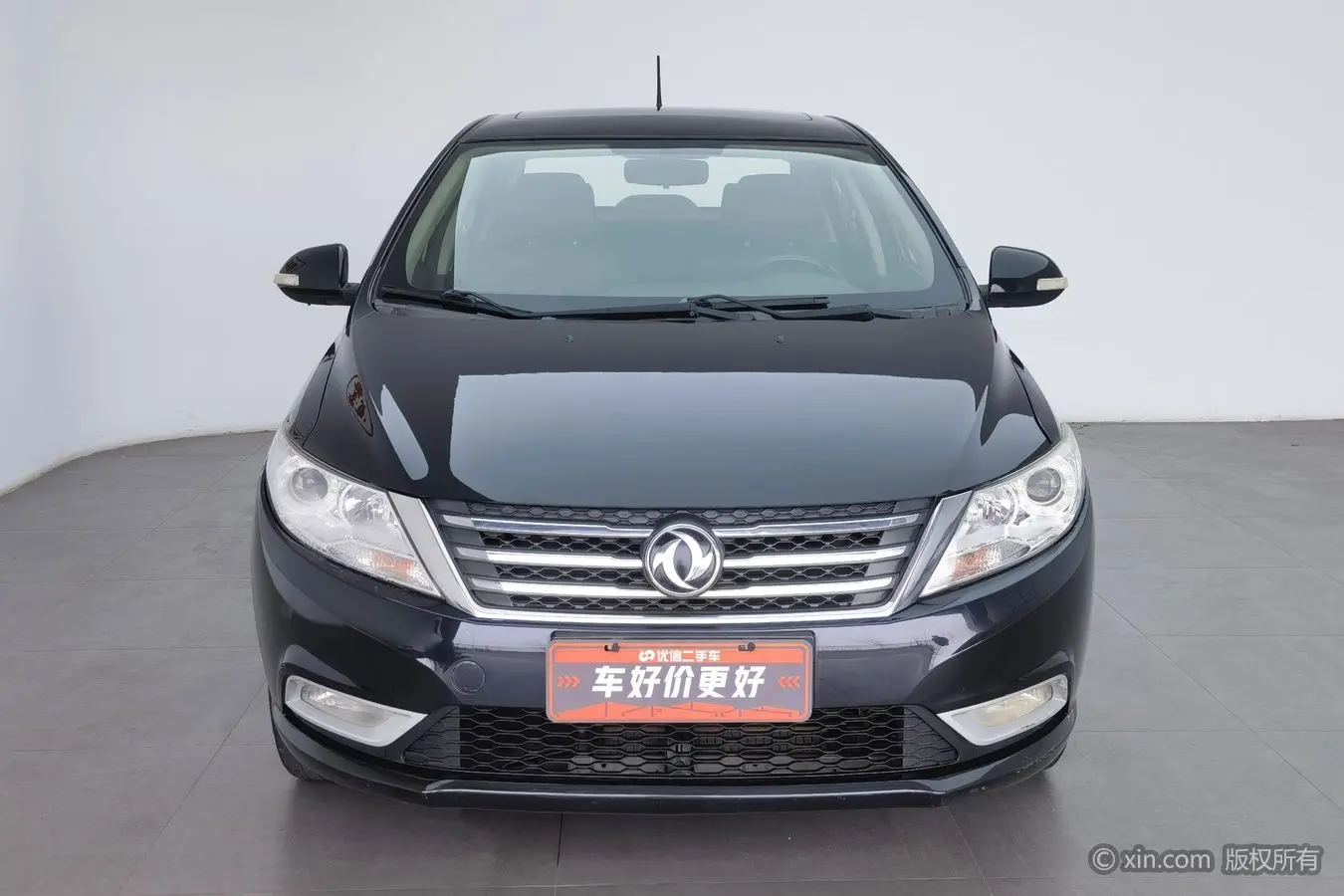 Dongfeng Fengshen A30  из Китая