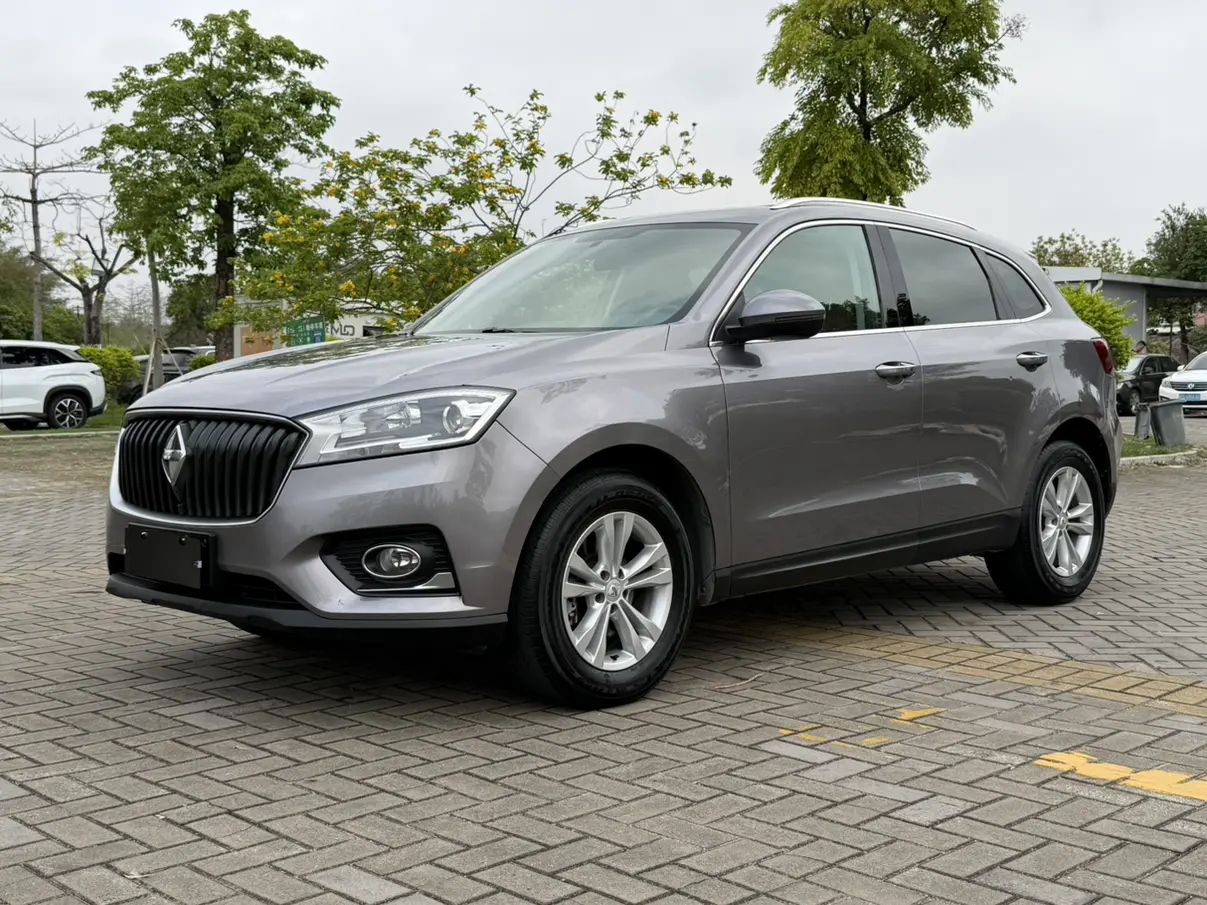 Borgward BX7