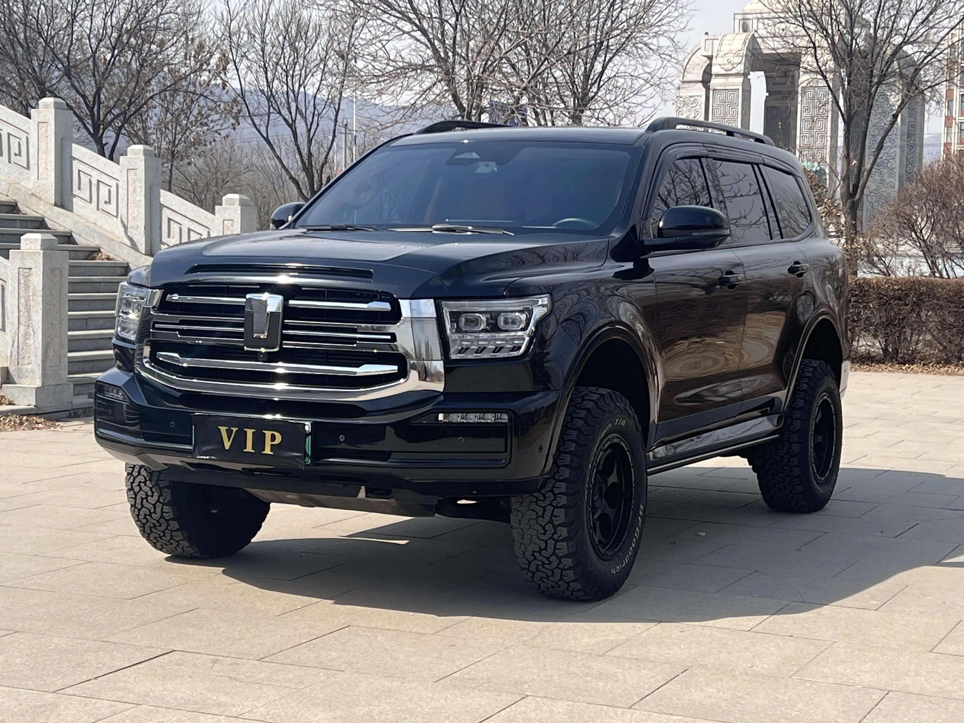 Tank 500 Hi4-T