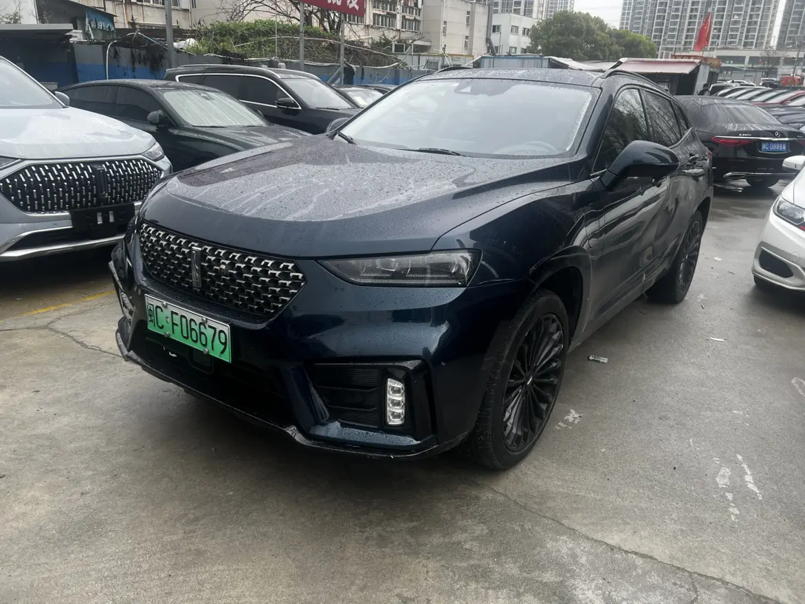 Wey Wei brand VV7 PHEV
