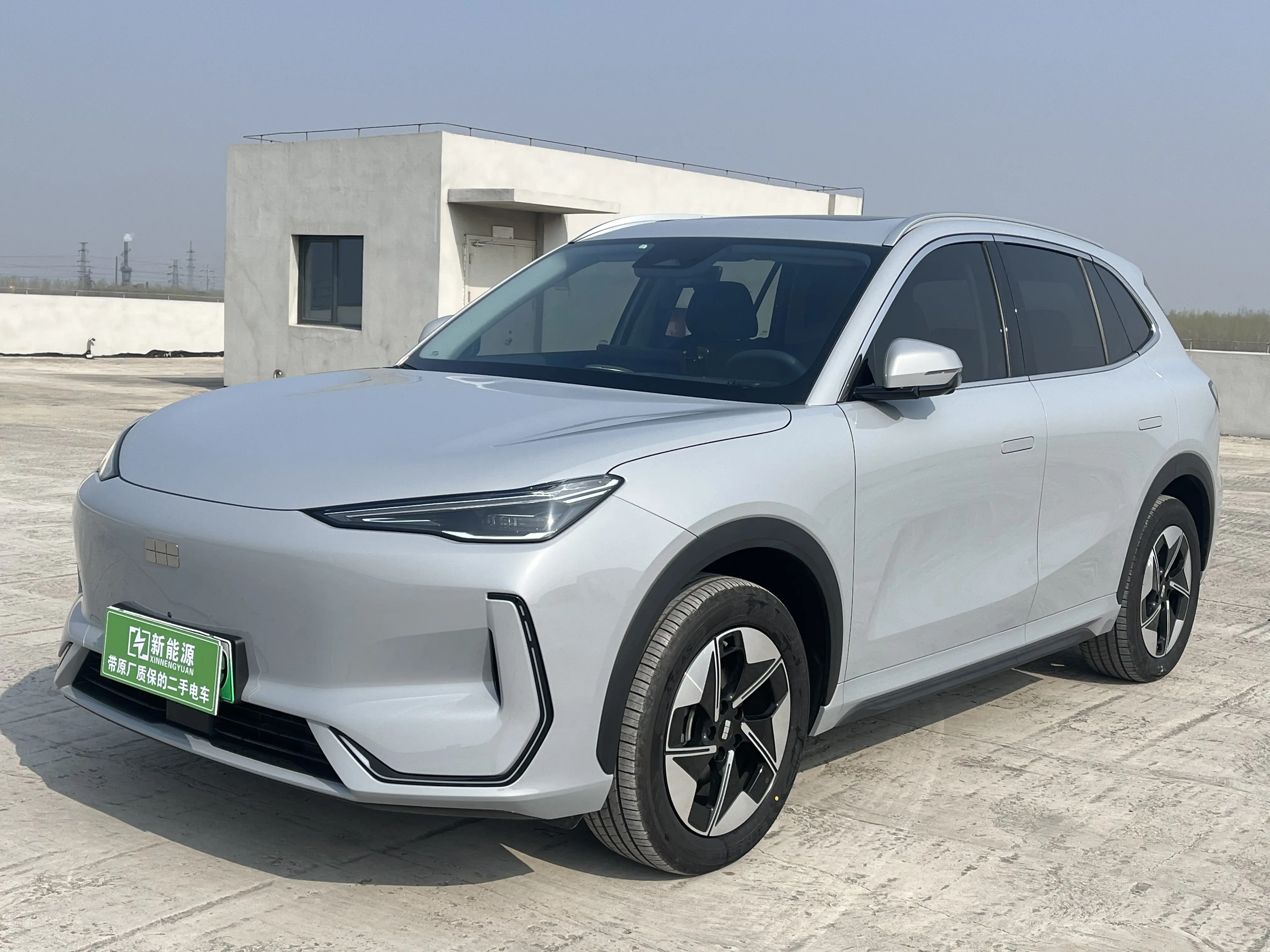 Geely Galaxy E5