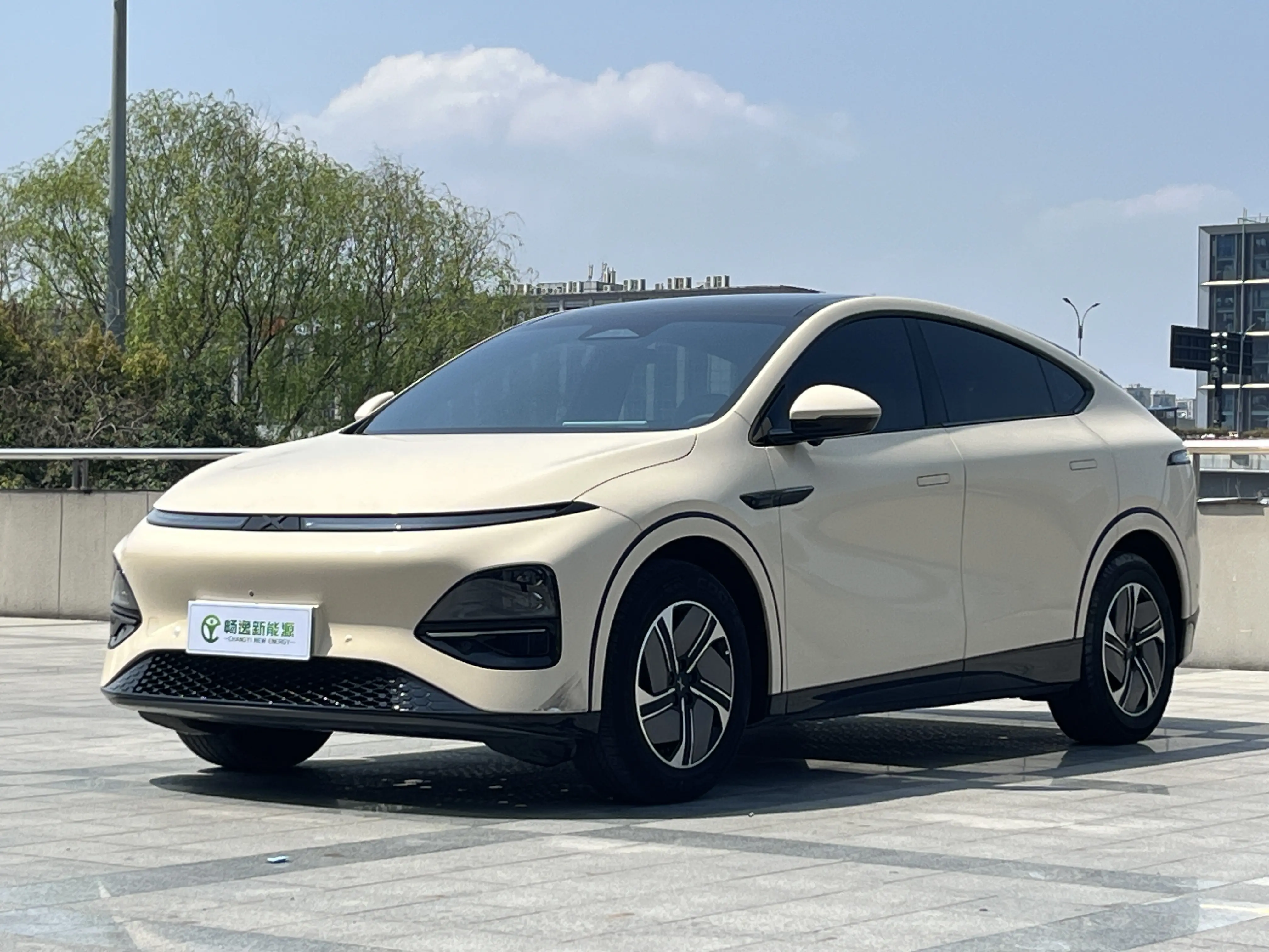 Xpeng G6