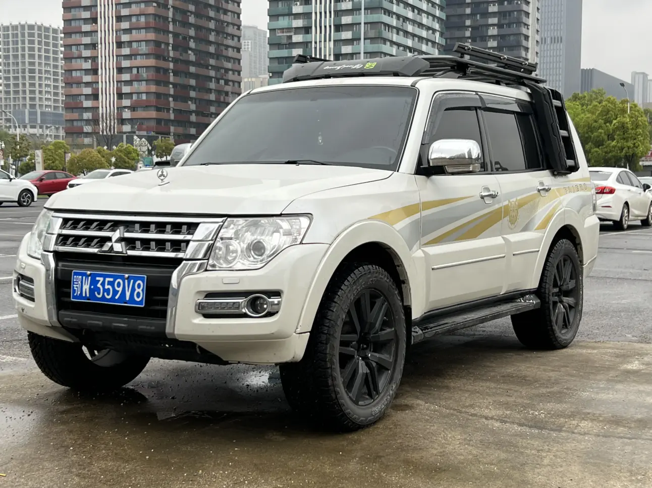 Mitsubishi Pajero