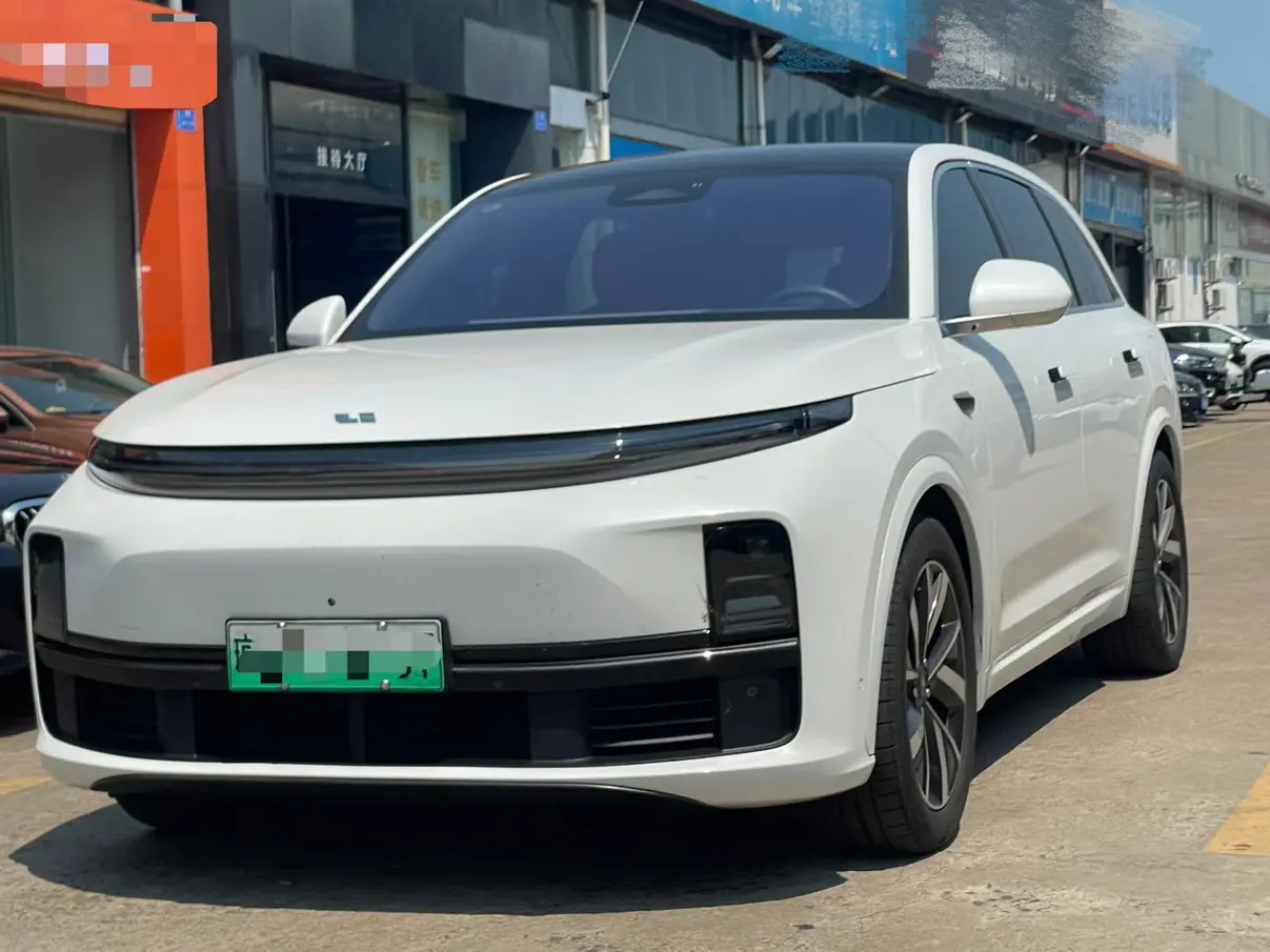 Lixiang L7
