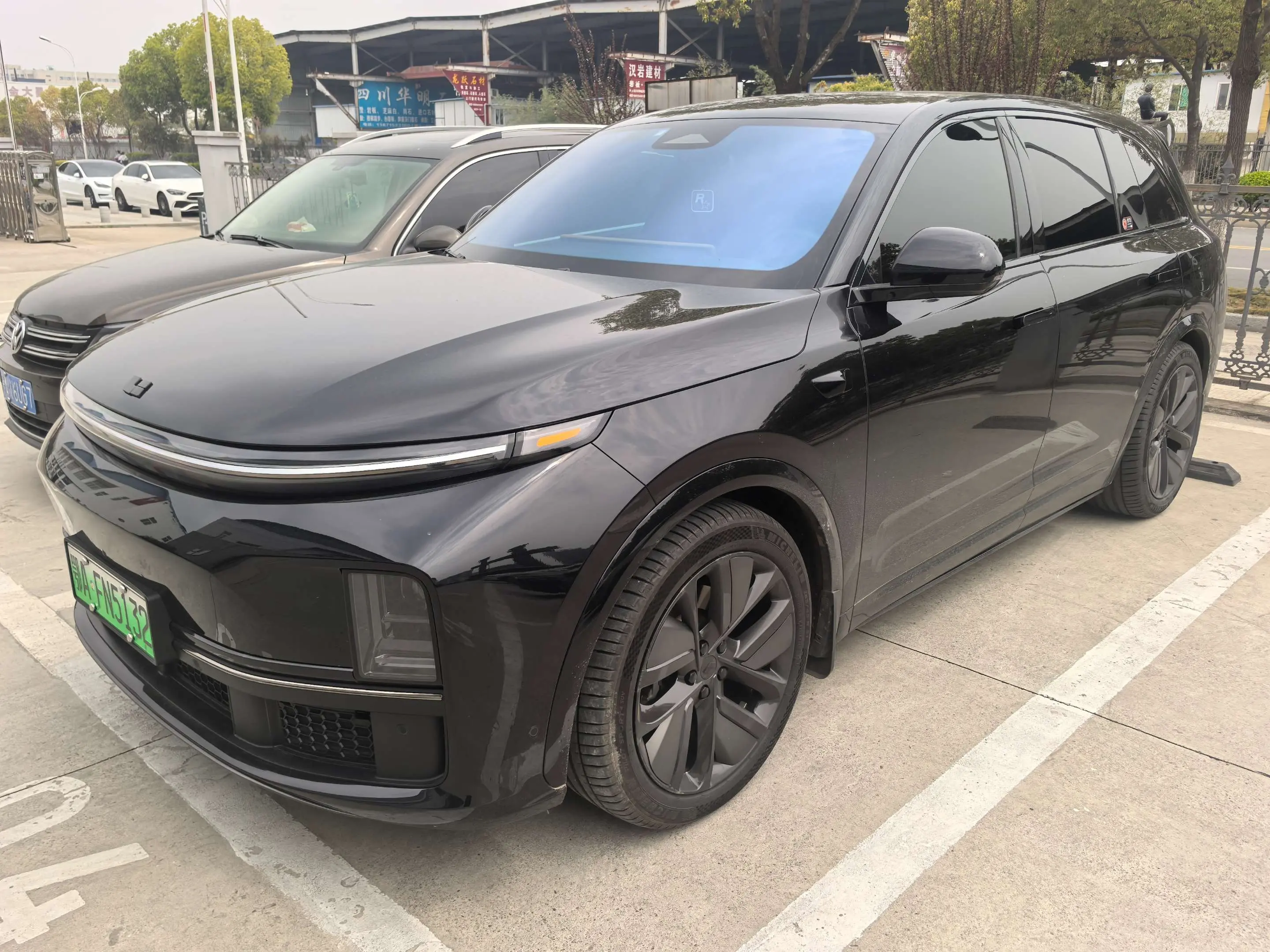 Lixiang L7