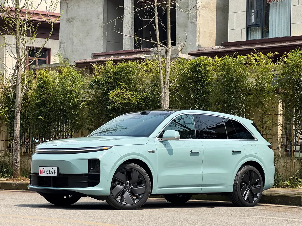 Lixiang L6
