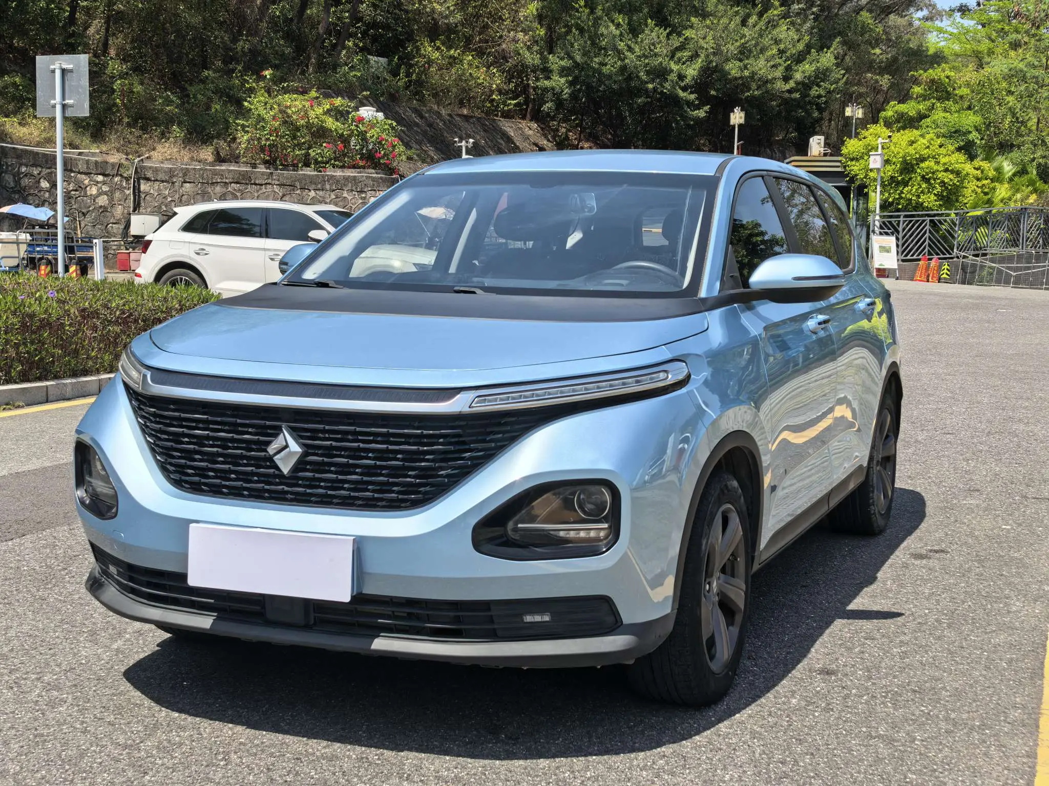 Baojun RM-5