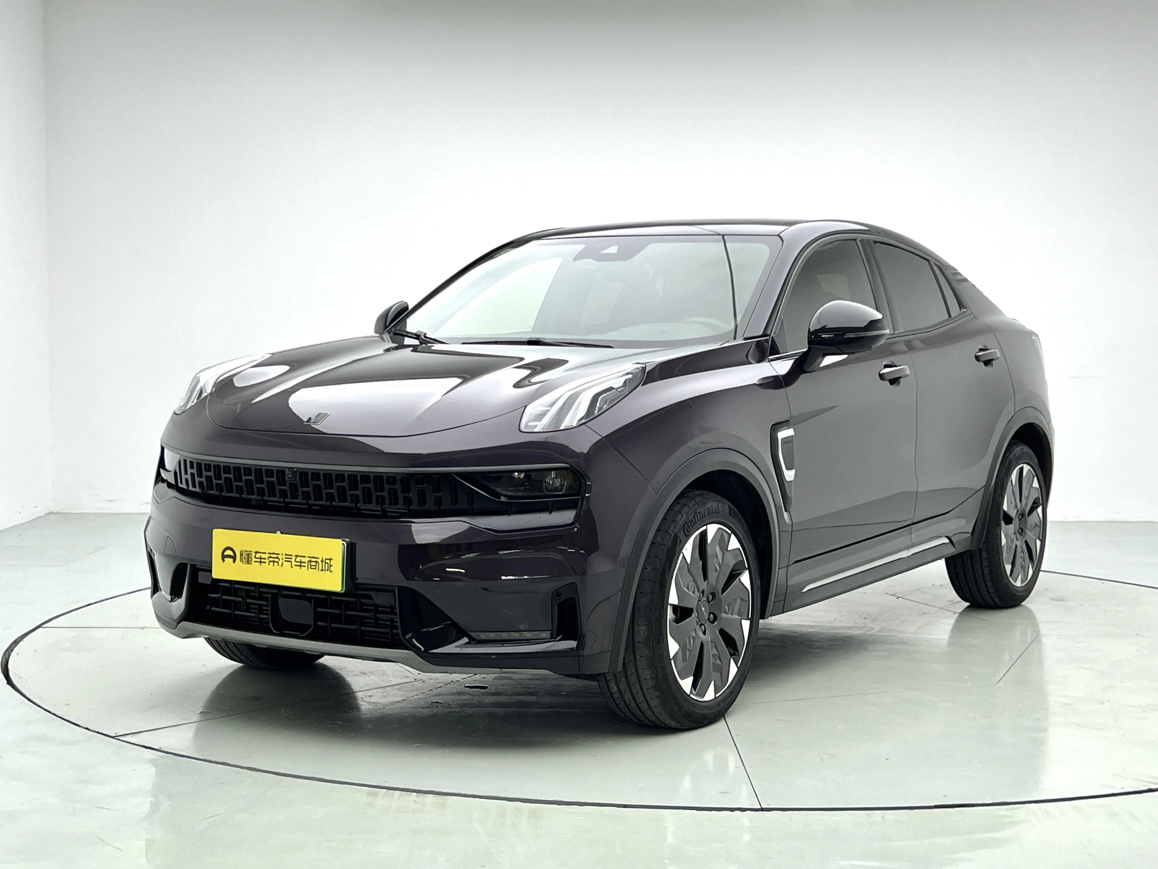 Lynk & Co 05 EM-P