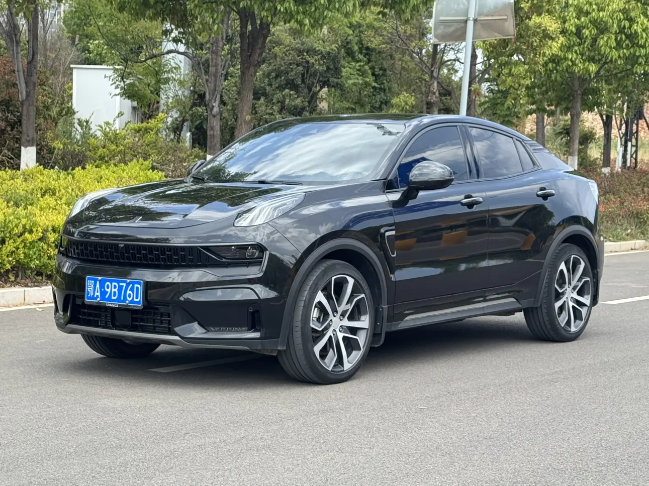 Lynk & Co 05